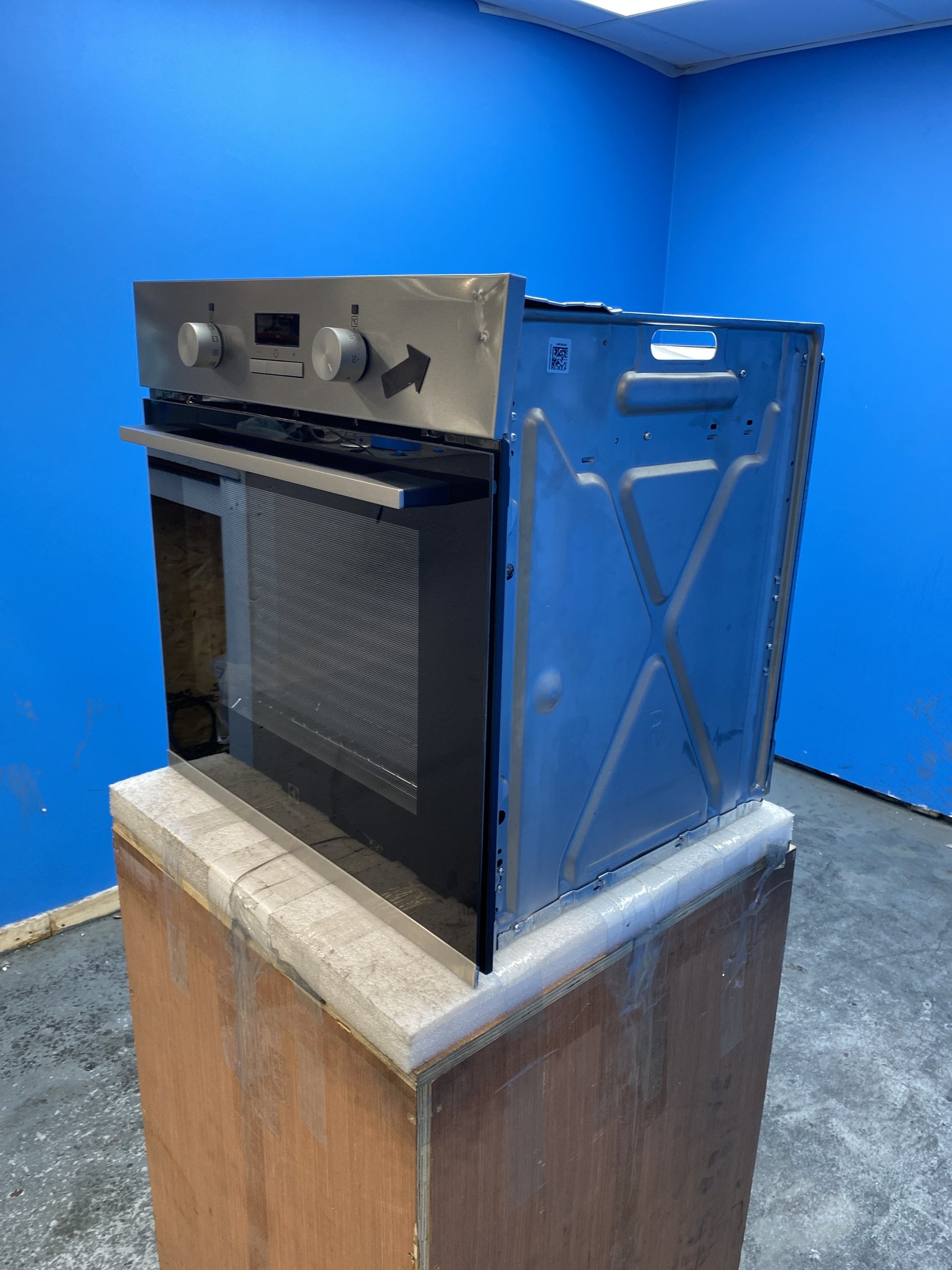 #GRC-155-973 - Electrolux KOFGH00BX 600 SurroundCook Built-In Electric Oven