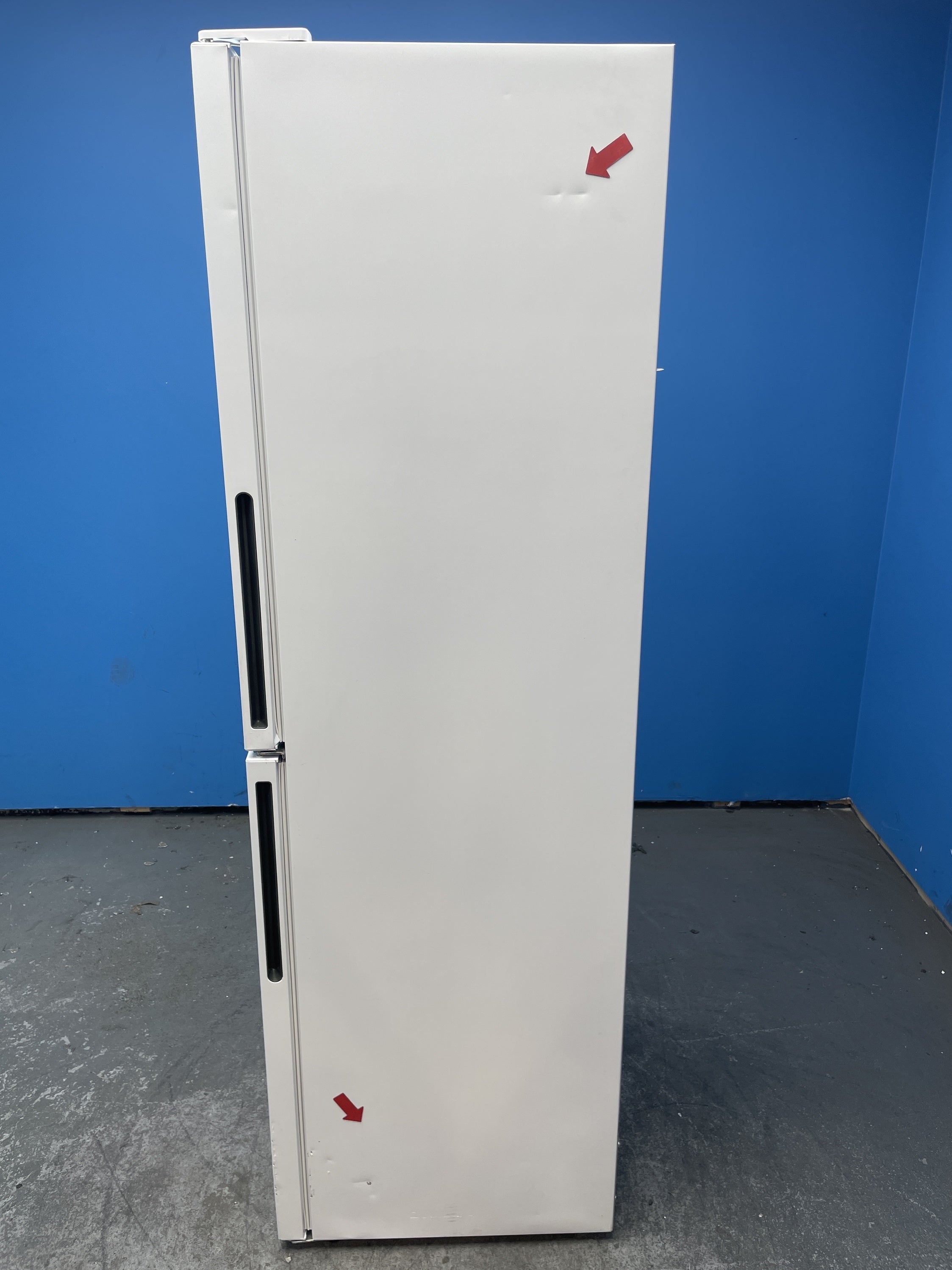 #GRC-159-266 - Hoover HVT3CLECKIHW 235 Litre Combi Fridge Freezer