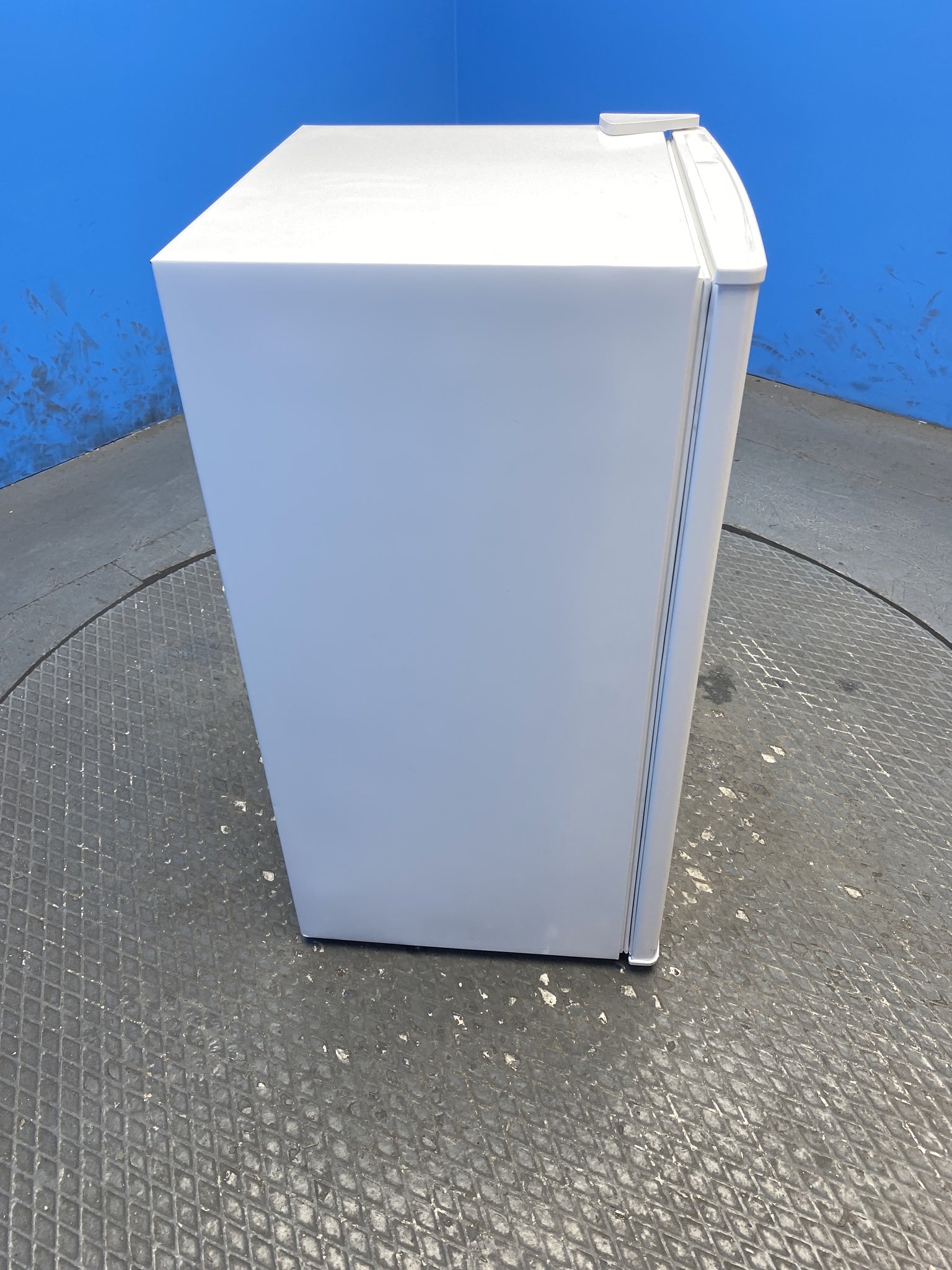 Comfee RCU60WH2(E) 60L Under Counter Freezer