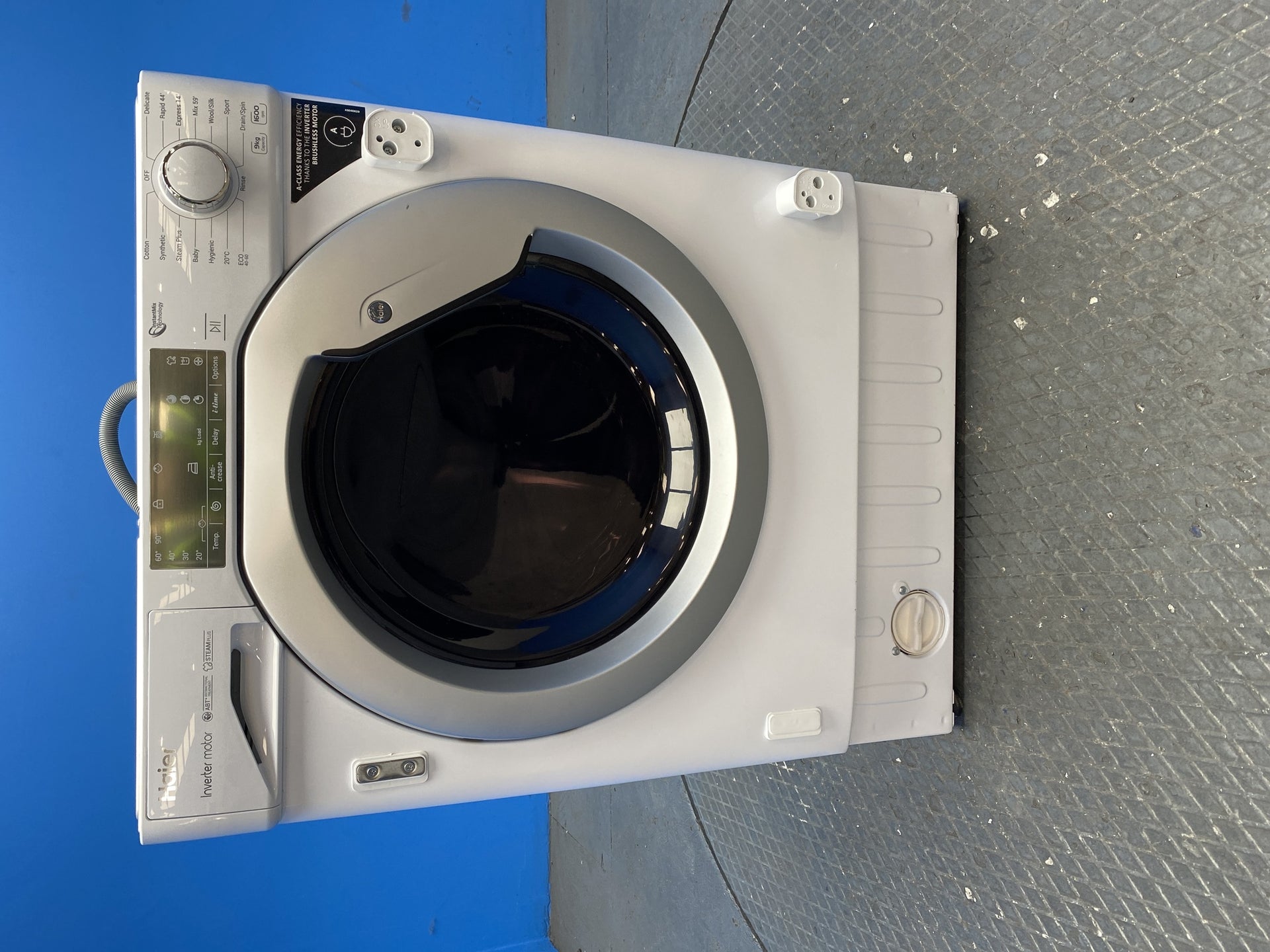 Haier HWQ90B416FWS-UK 9kg 1600rpm Integrated Washing Machine