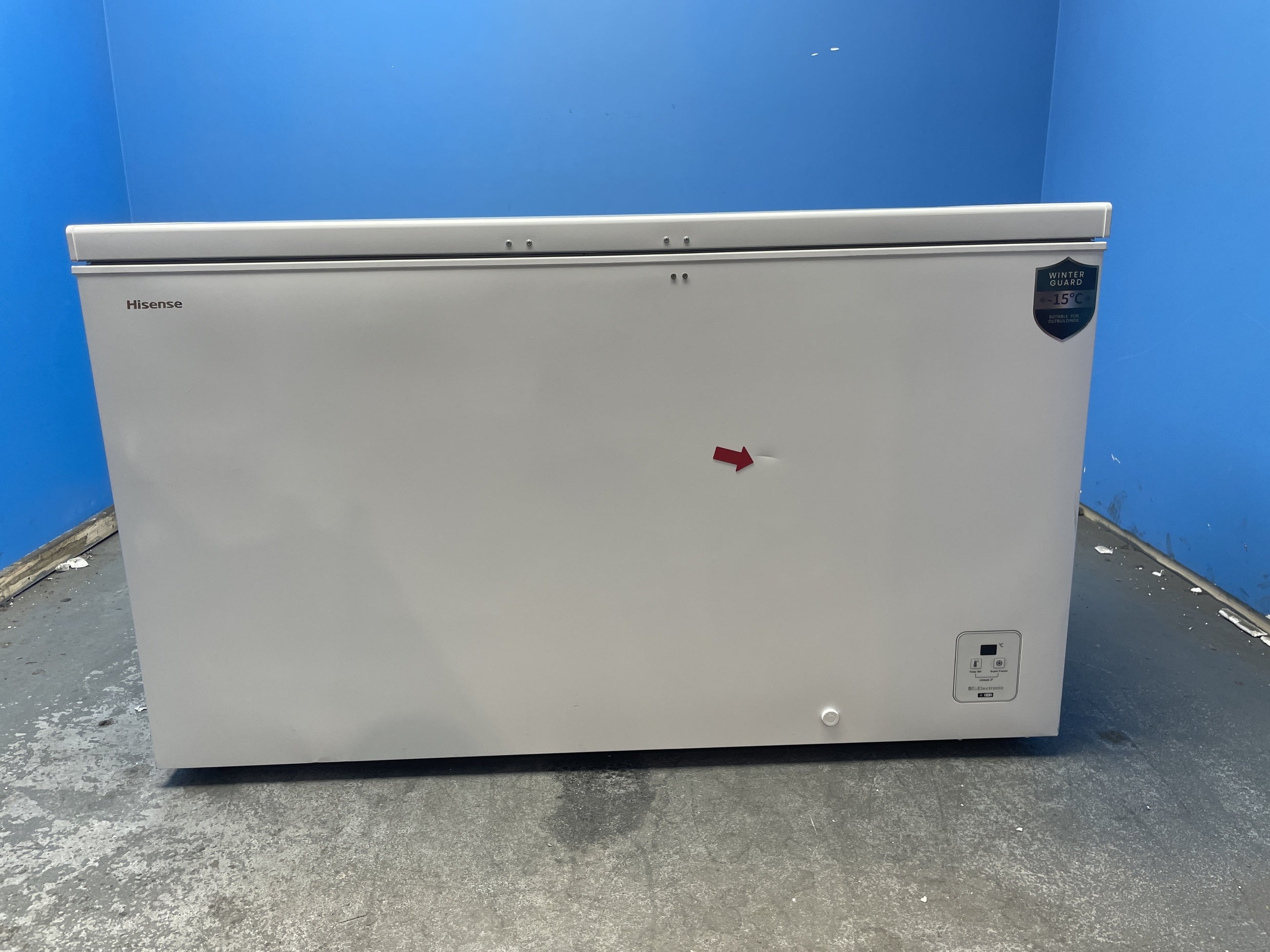 #GRC-157-444 - Hisense FC571D4AWLYE 372L Winter Guard Chest Freezer