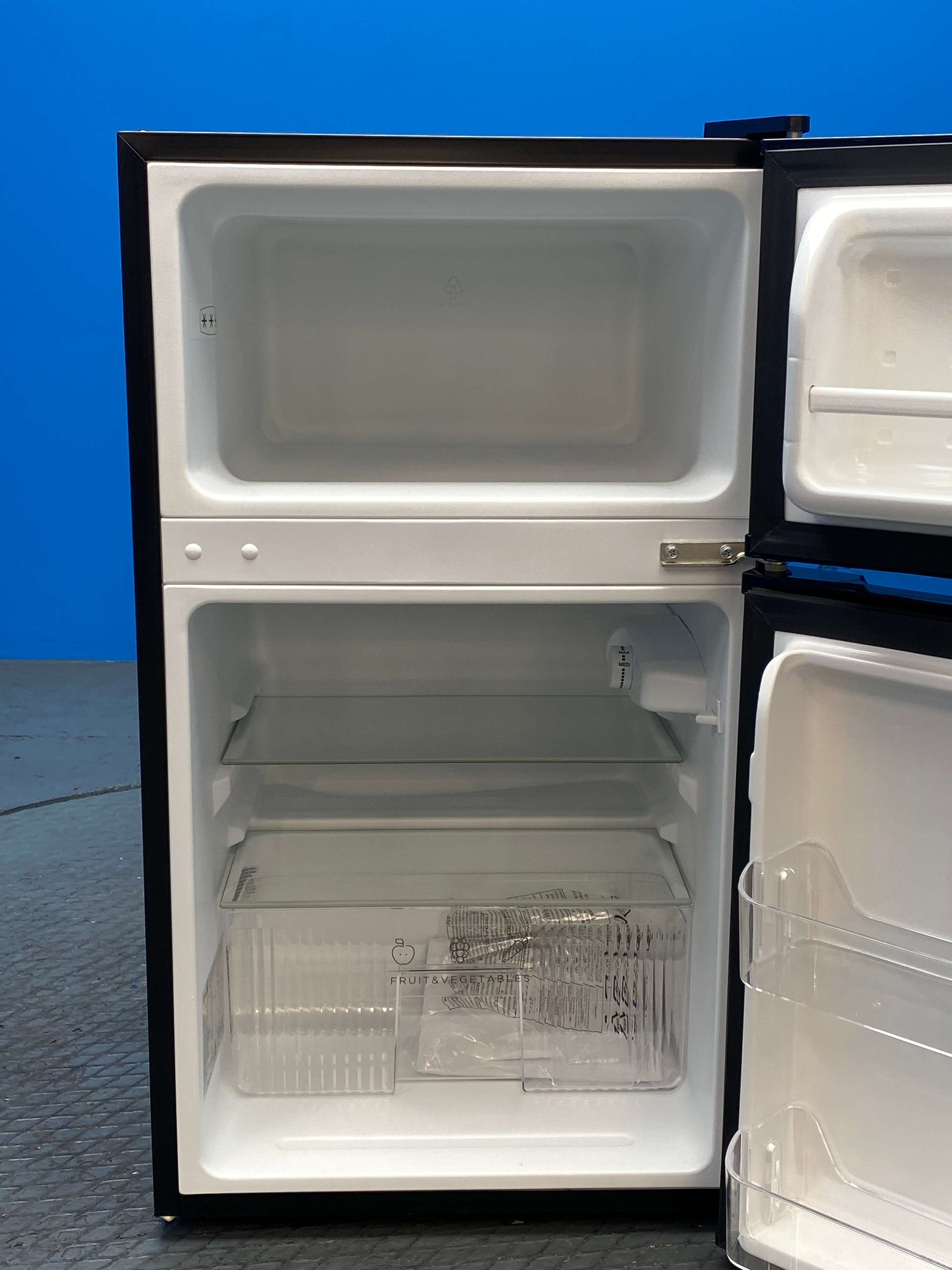 Igenix IG347FFB 96 Litre Under Counter Fridge Freezer