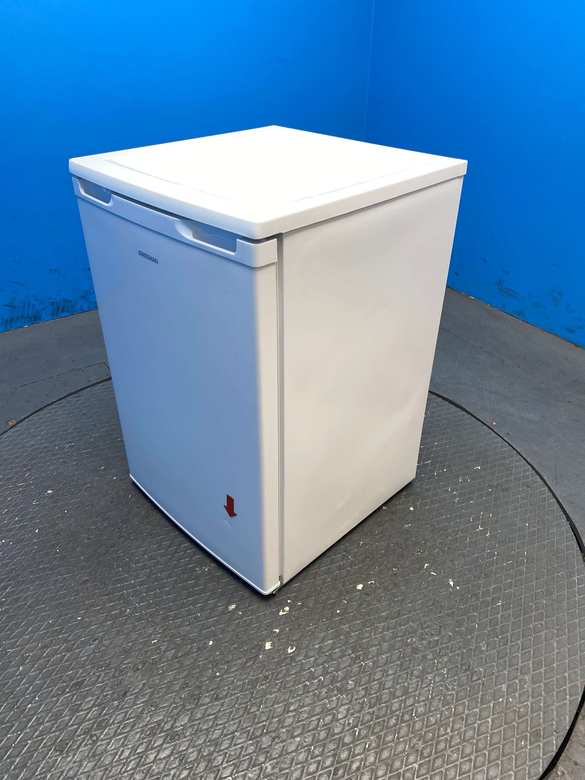 Statesman R155W 55cm Under Counter Fridge