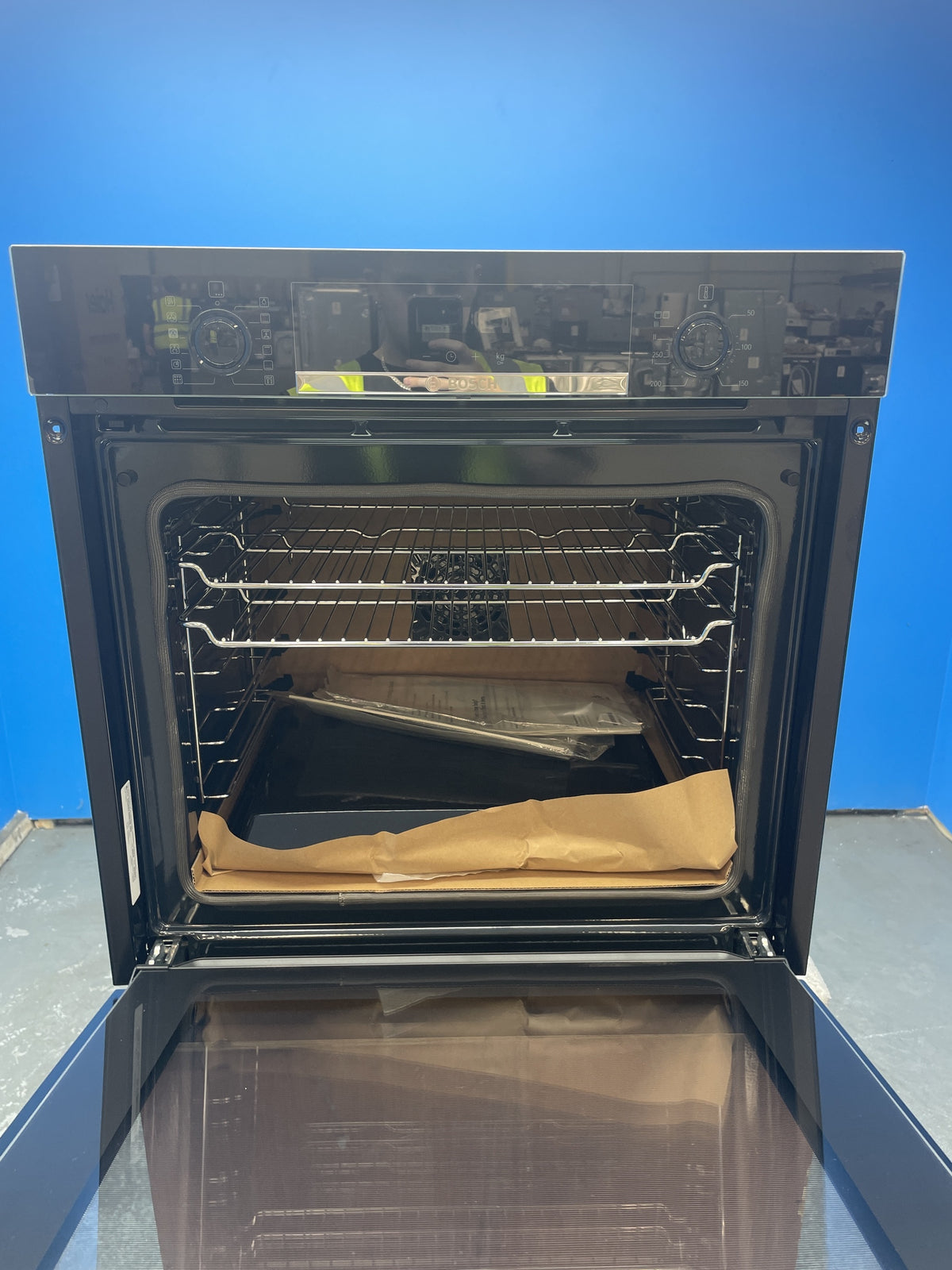 #GRC-163-177 - Bosch HQA574BB3B Series 4 Built-In Pyrolytic Oven