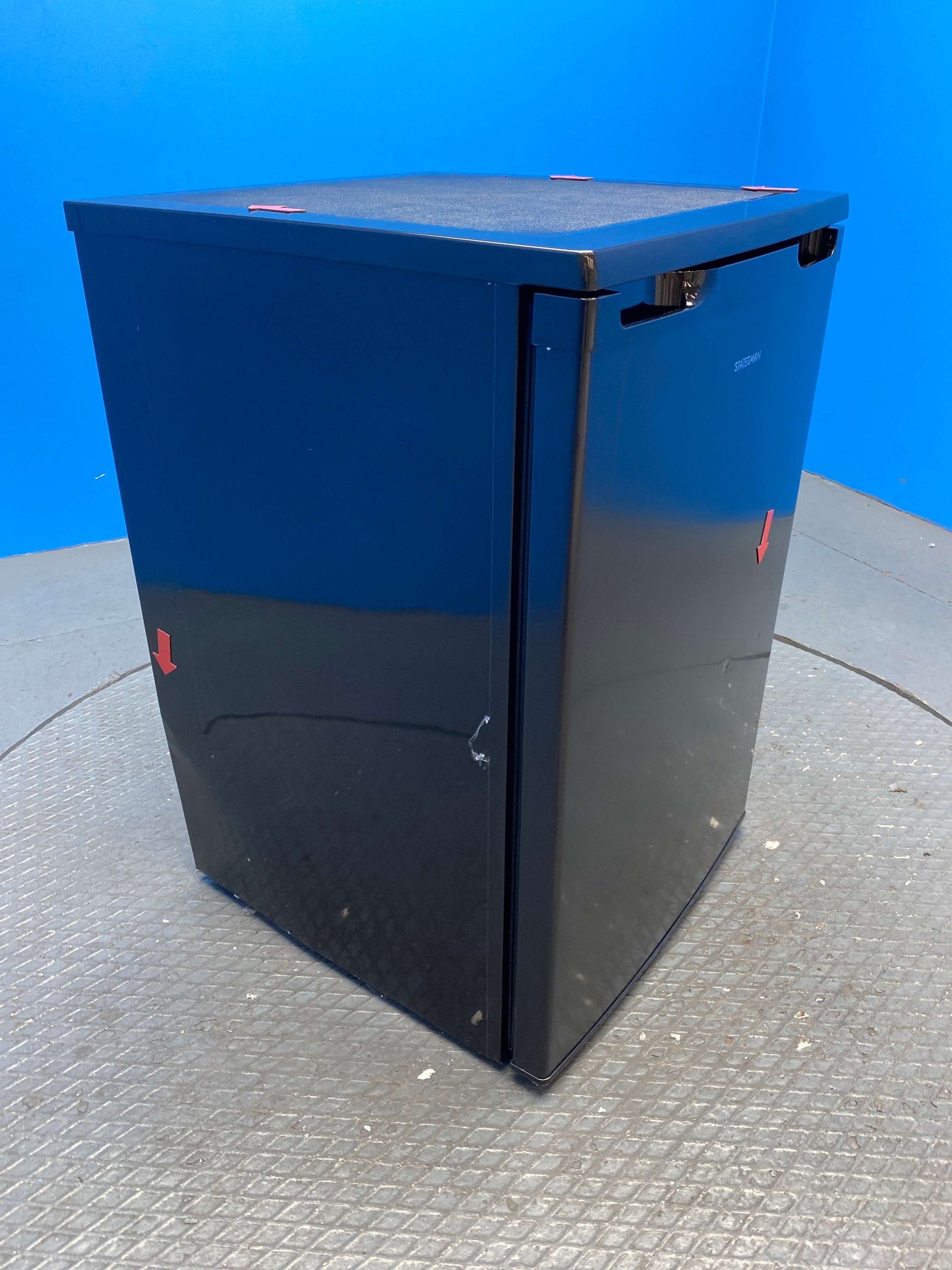 Statesman R155B 55cm 113 Litre Under Counter Fridge
