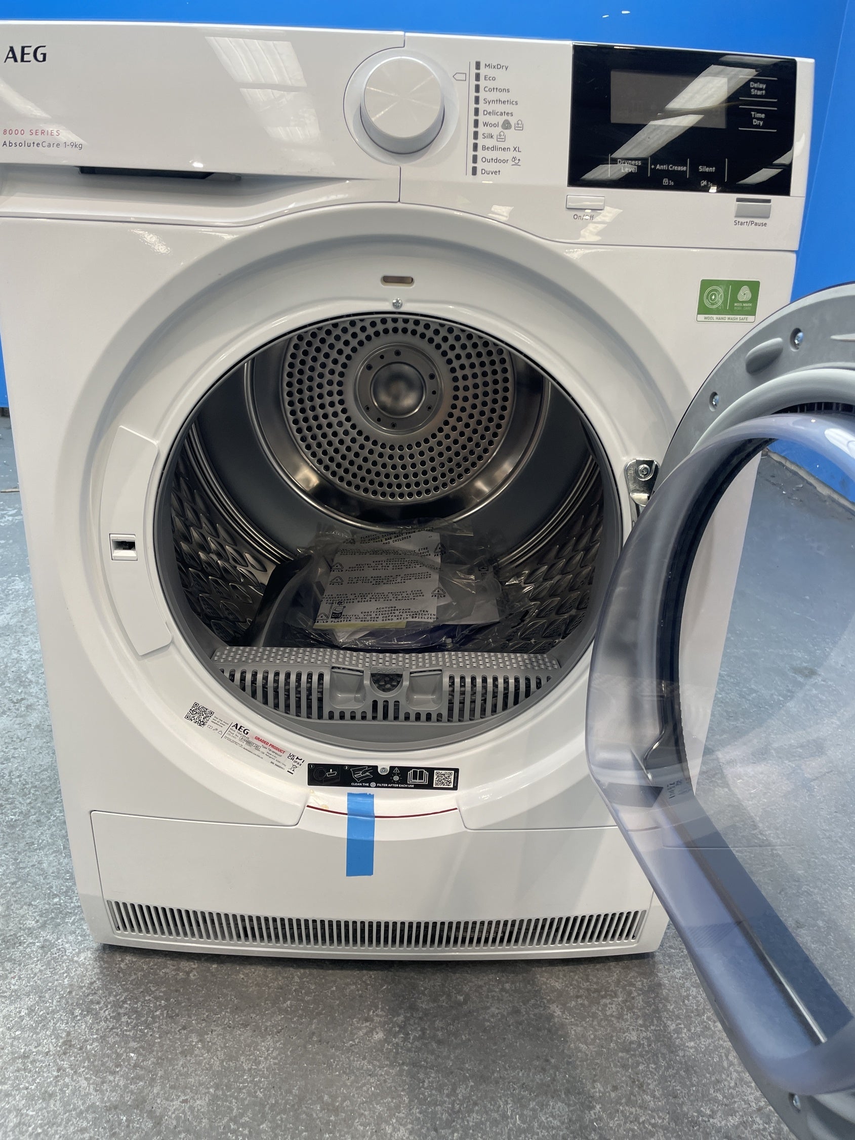 #GRC-158-232 - AEG 8000 Series TR819A4B AbsoluteCare 9kg Heat Pump Tumble Dryer