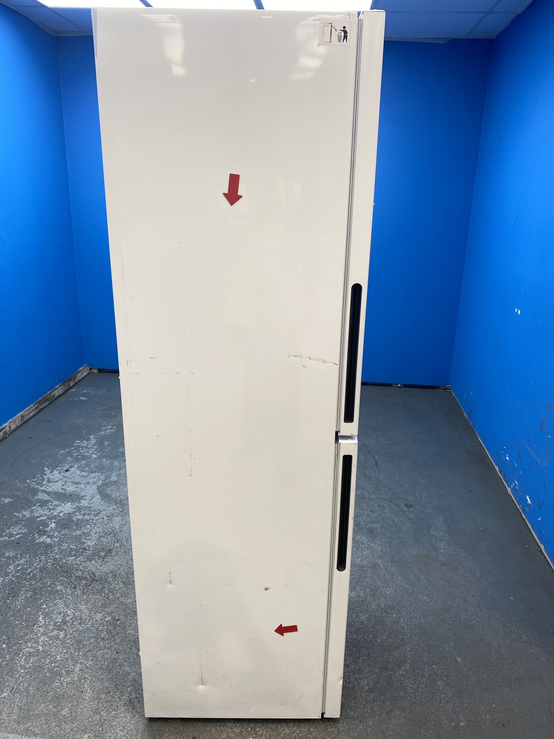 #GRC-157-063 - Hoover HVCT3L517EWKR H-FRIDGE 300 Low Frost Fridge Freezer