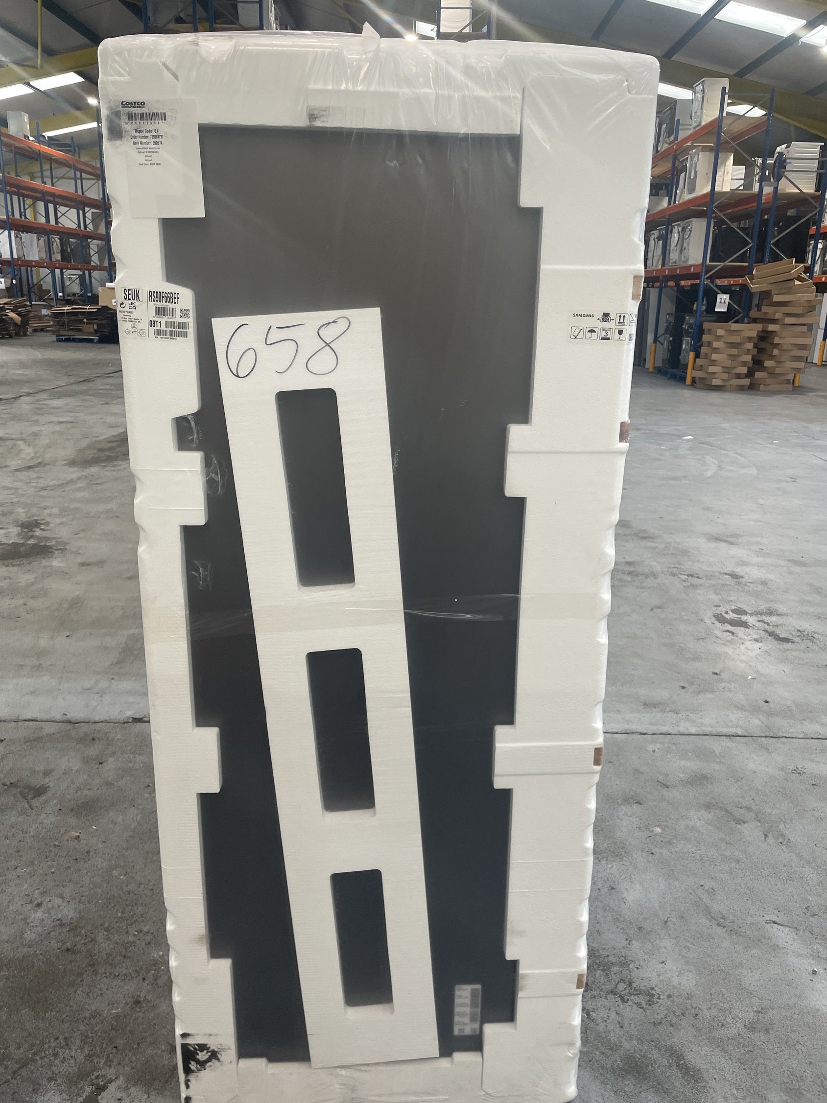 #GRC-136-284 - Samsung RS90F66BEFEU Family Hub American Fridge Freezer