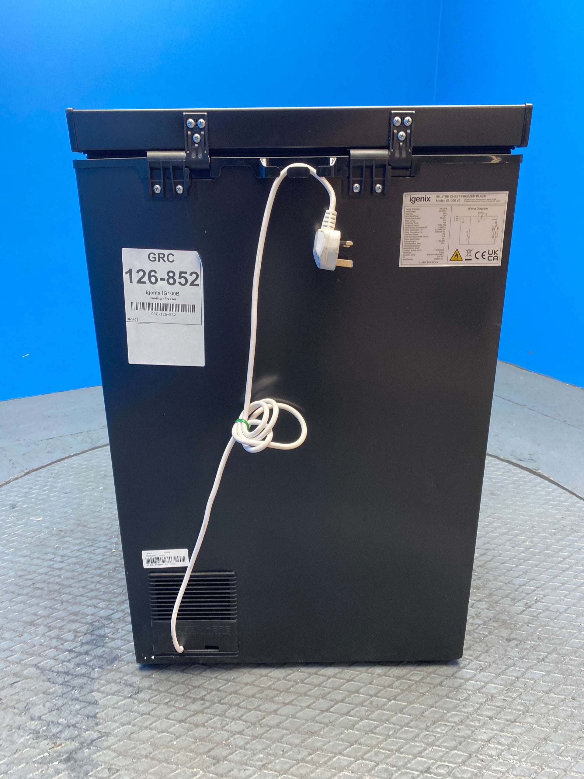 Igenix IG100B 99 Litre Freestanding Chest Freezer