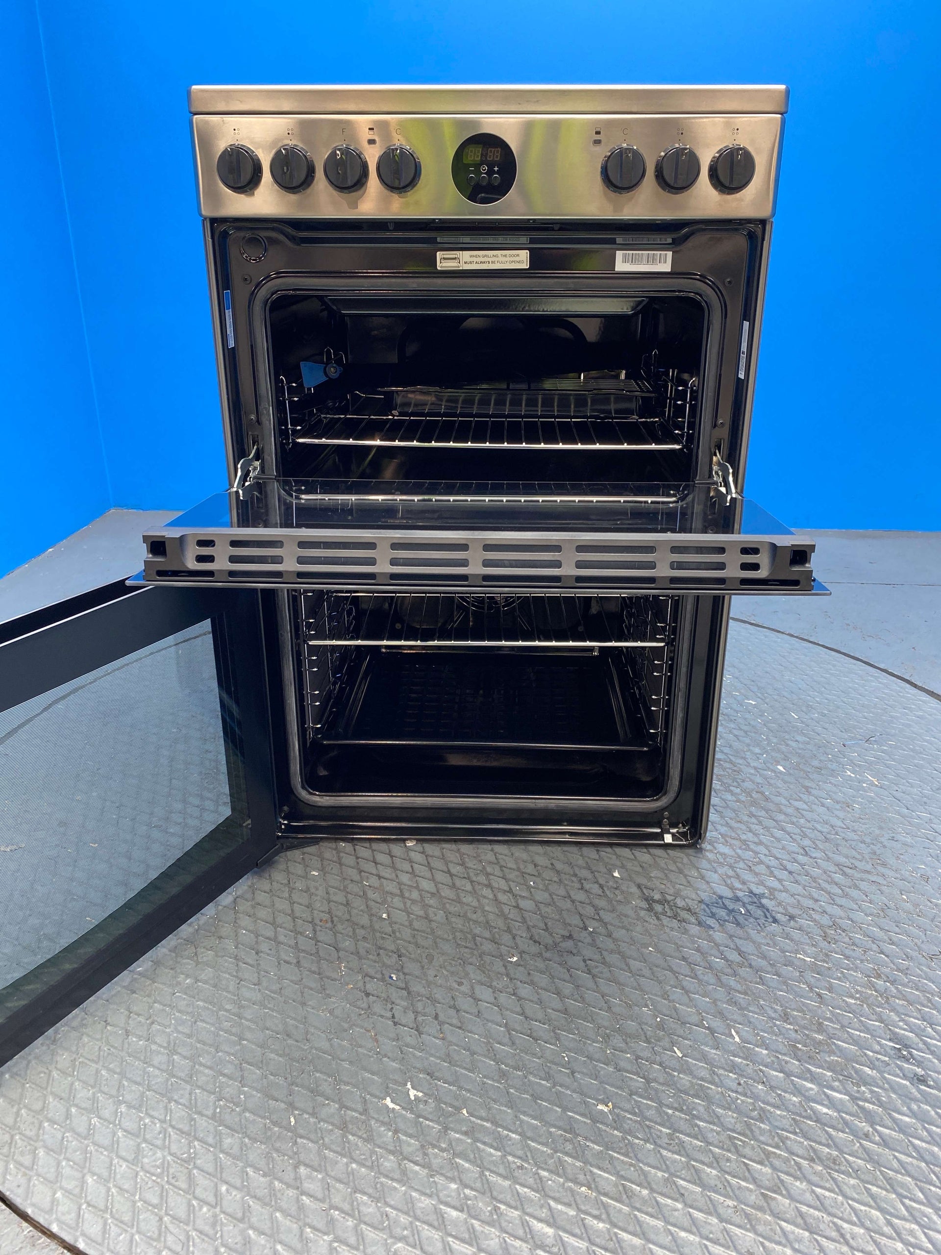 Indesit ID67V9HCX 60cm Double Oven Freestanding Cooker