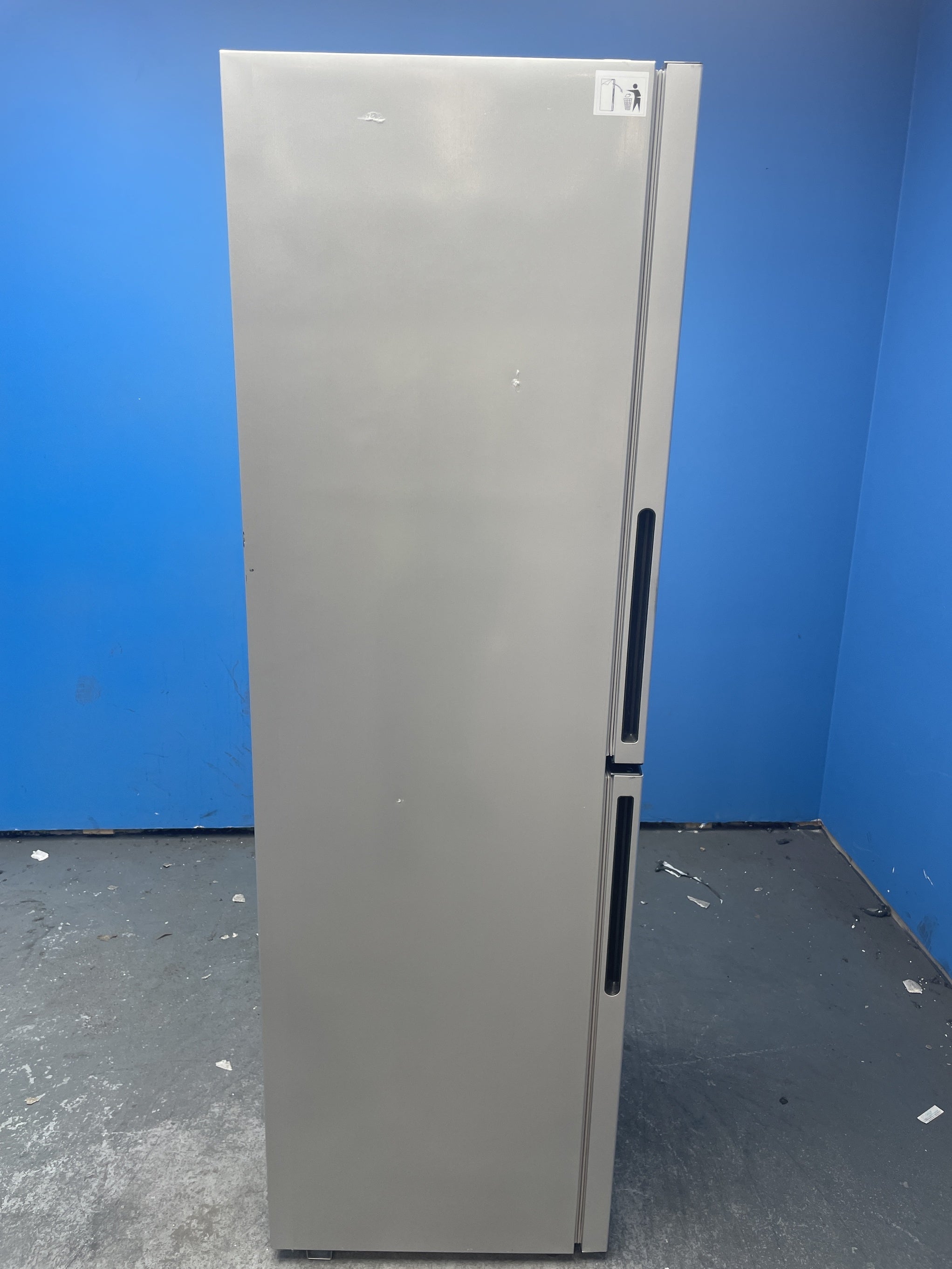 #GRC-159-065 - Hoover H-FRIDGE 300 HVT3CLECKIHS 252 Litre Combi Fridge Freezer