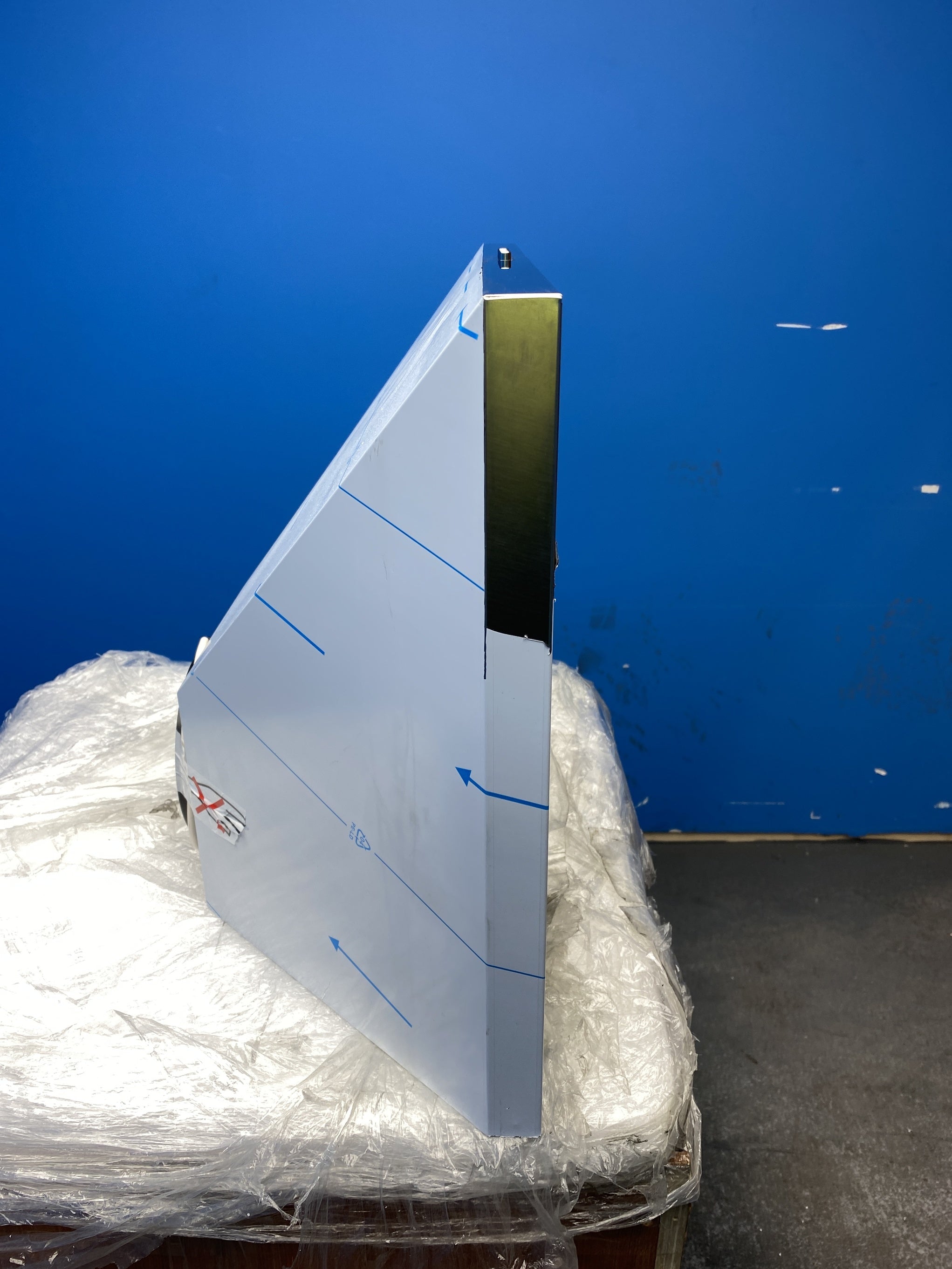 #GRC-150-211 - AEG LFC316X 60cm Stainless Steel Pyramid Chimney Hood