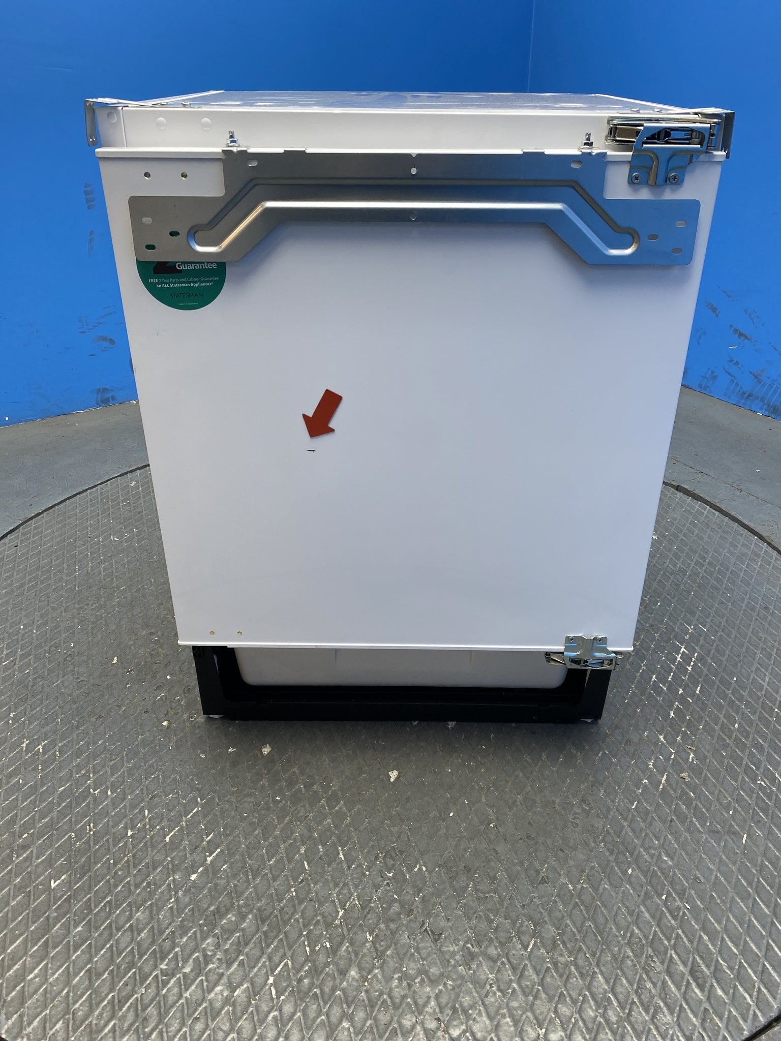 Statesman BU160FZ4E 96 Litre Integrated Under Counter Freezer