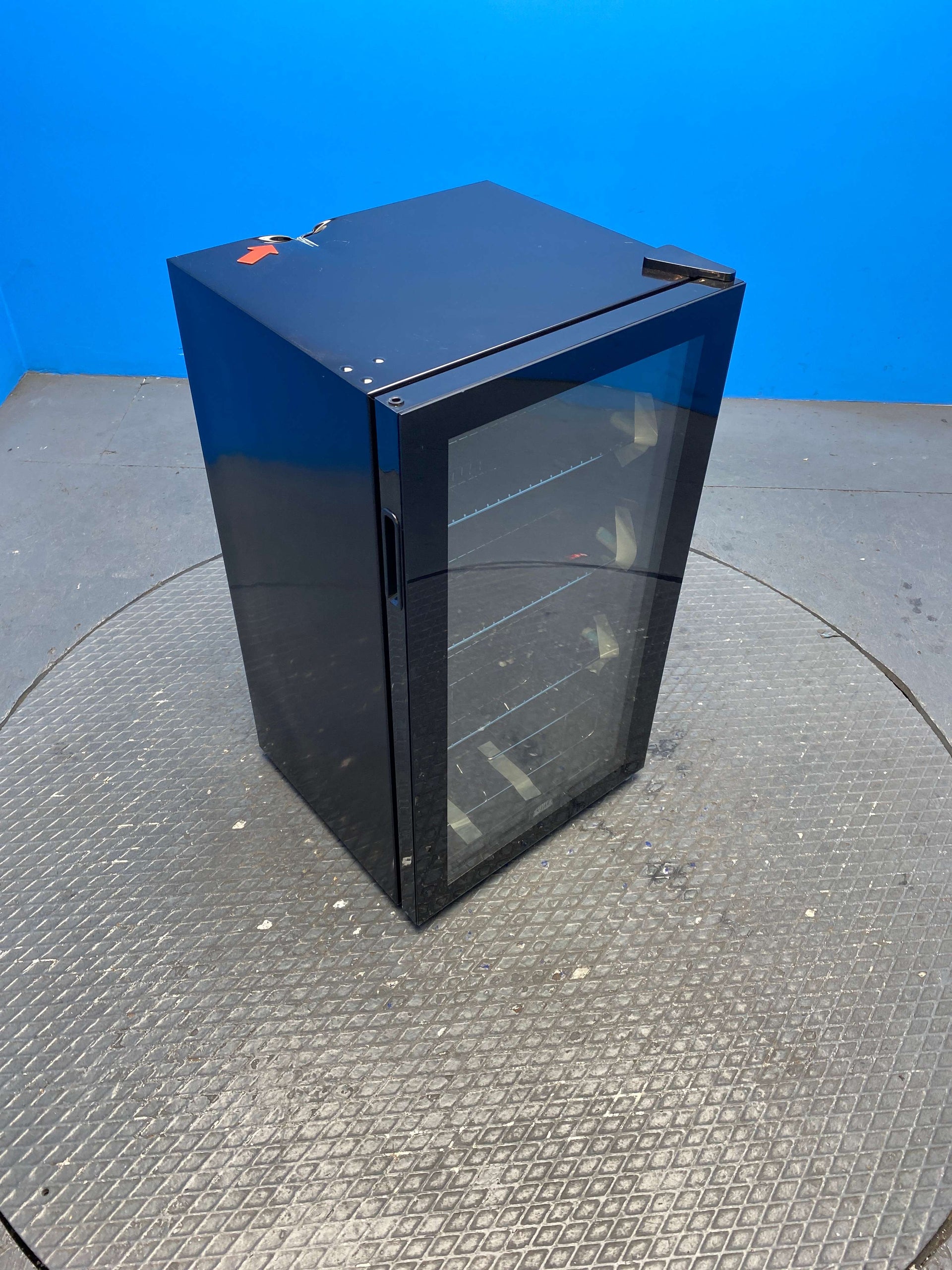 Kuhla K48BC101B Black 93L Beverage Cooler