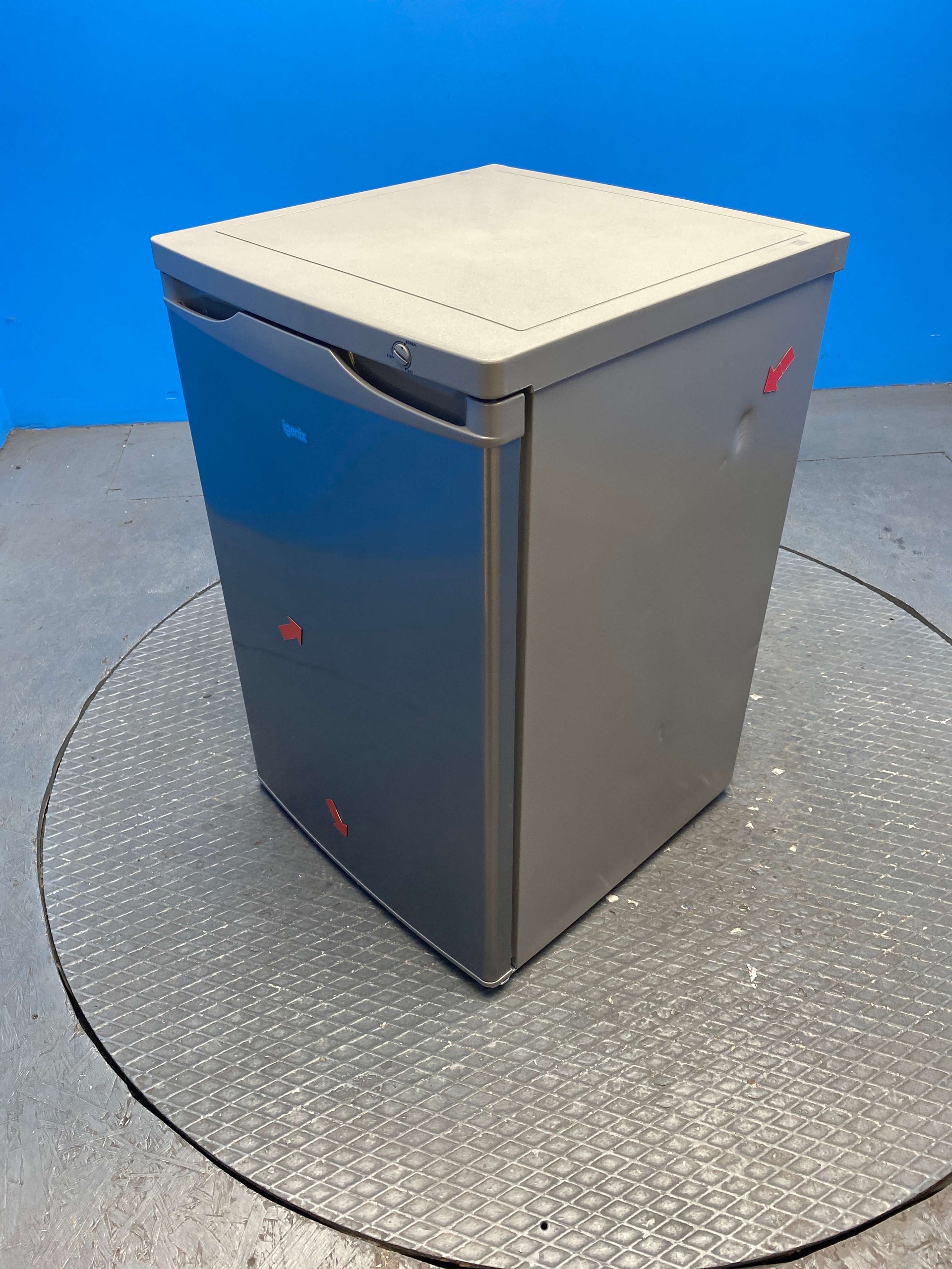 Igenix IG355X 91 Litre Under Counter Freezer