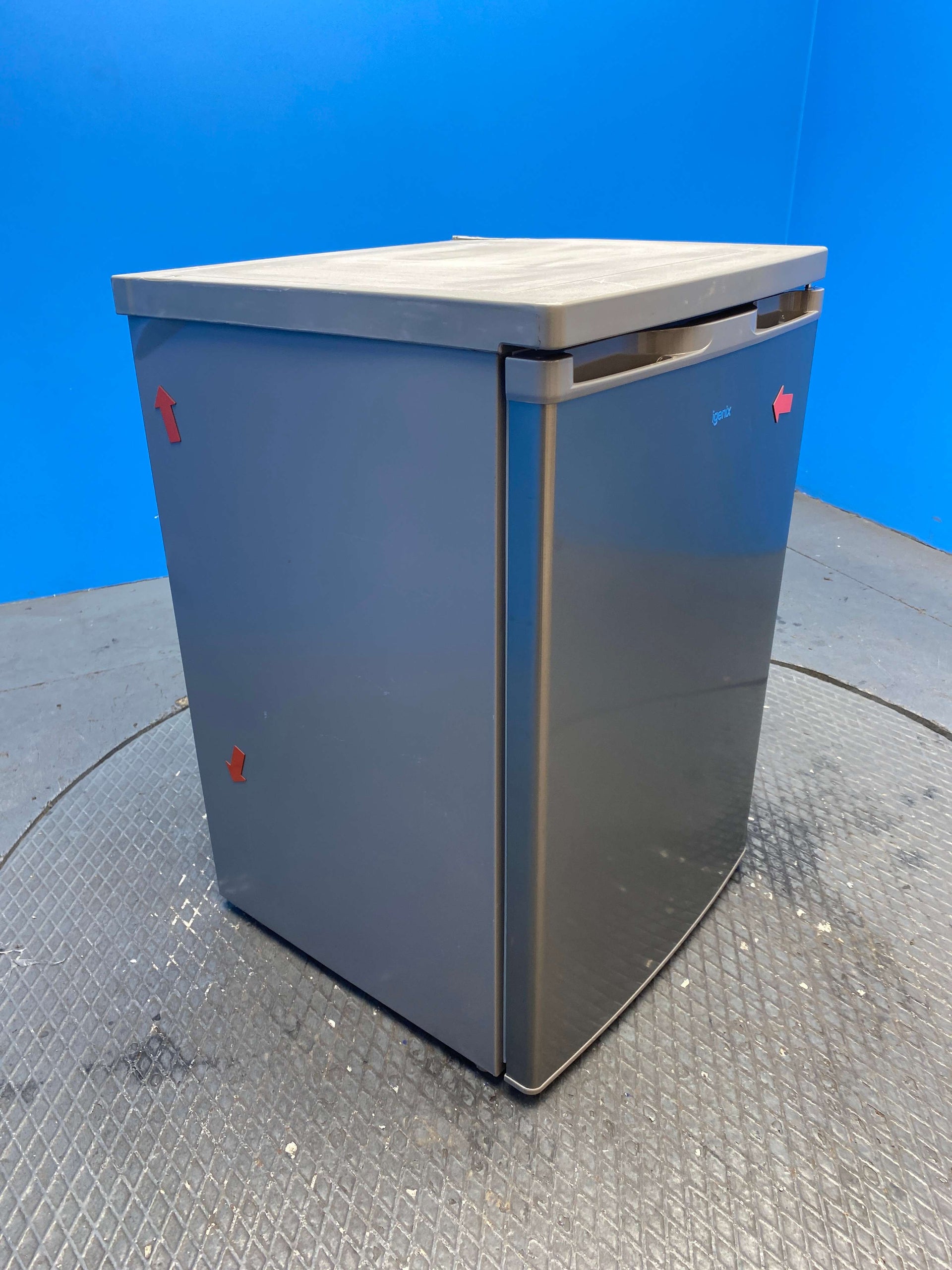 Igenix IG255X 136 Litre Undercounter Fridge
