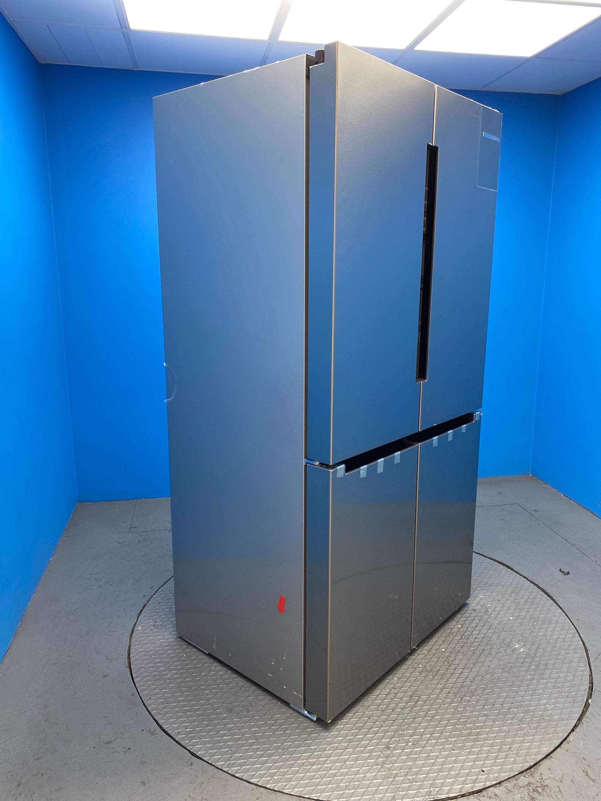 Bosch KFN96VPEAG Series 4 French Door 605 Litre Fridge Freezer