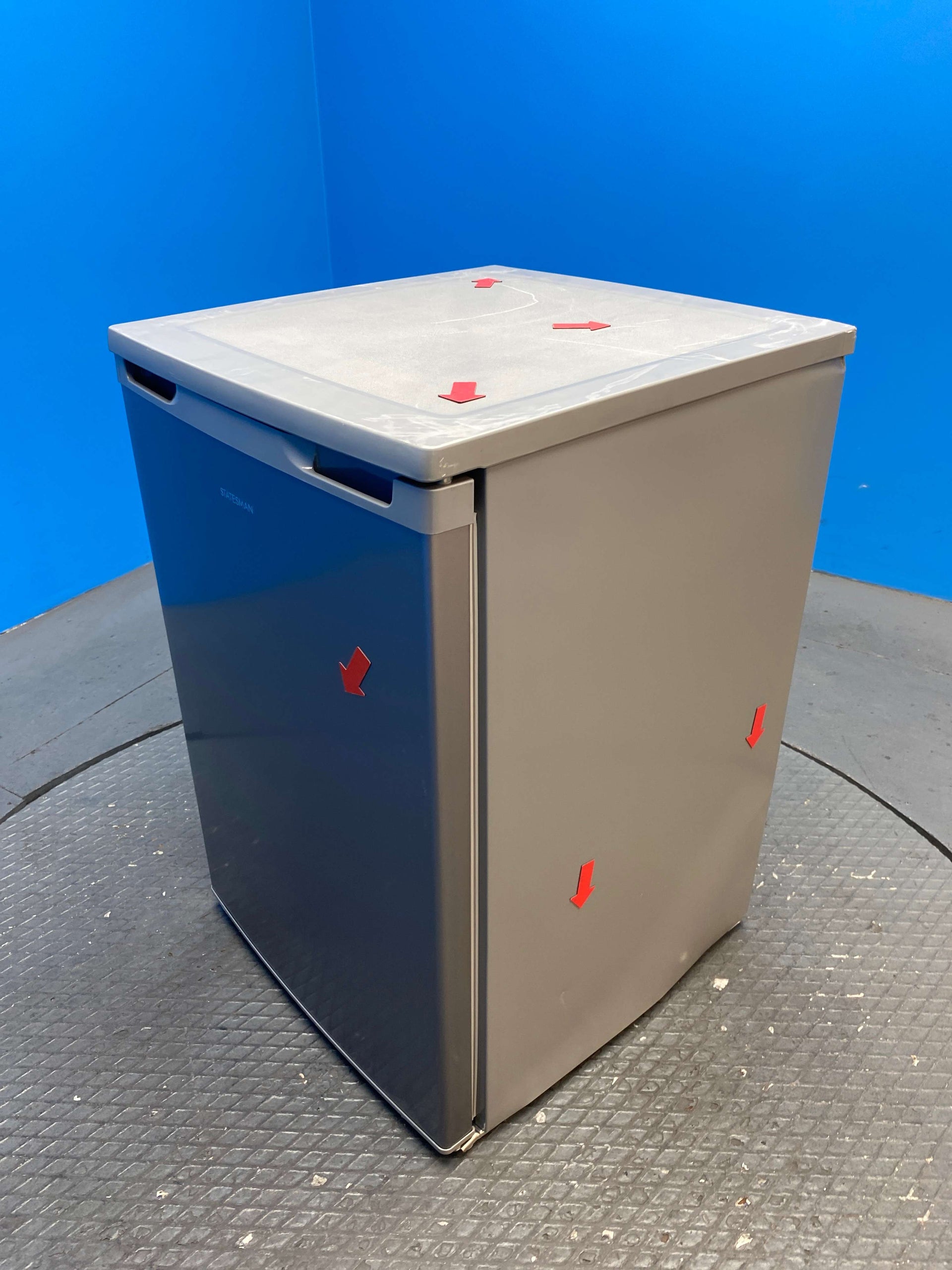 Statesman U355S 86 Litre Under Counter Freezer