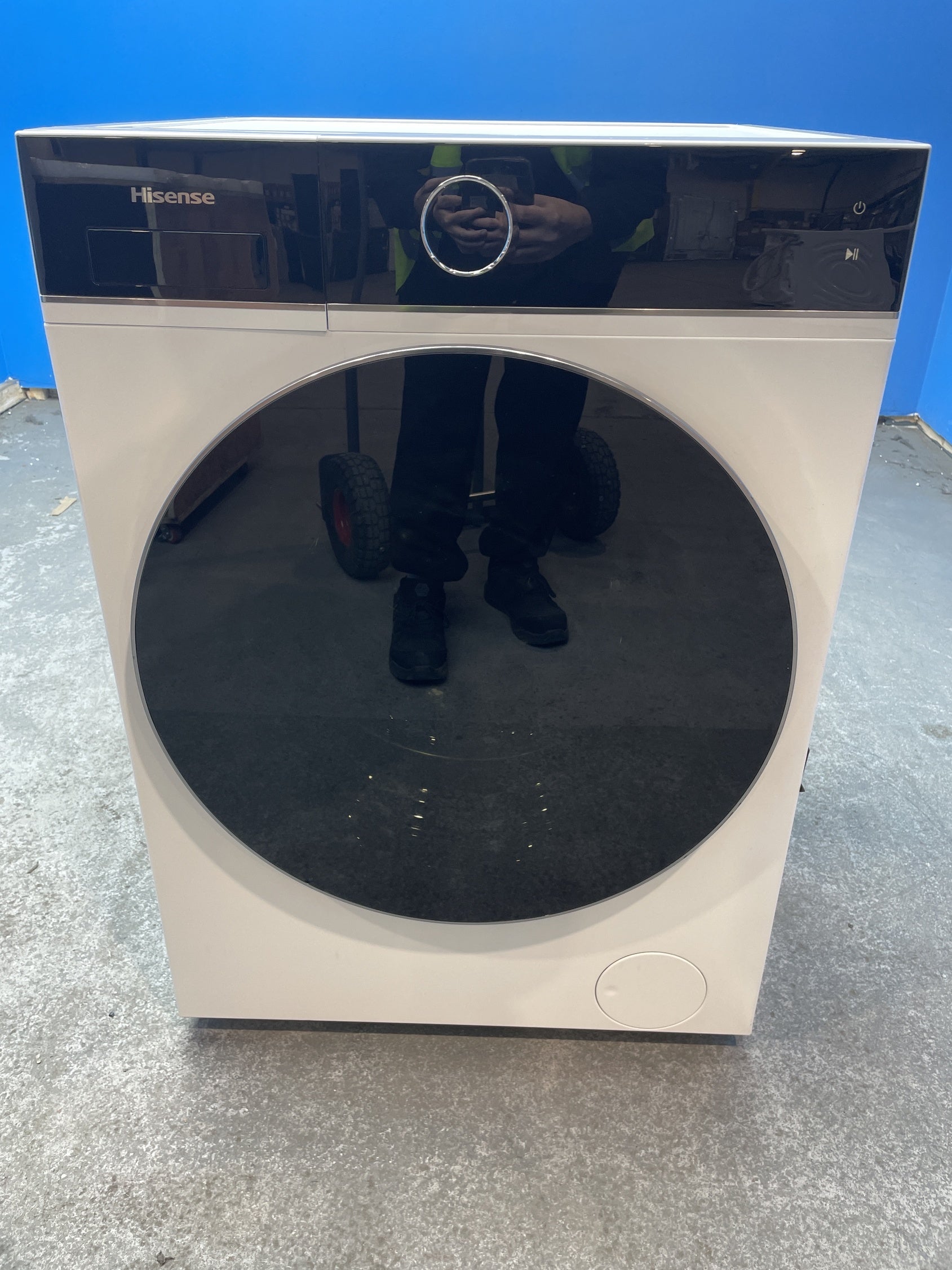 #GRC-145-199 - Hisense 5i Series WF5I1245BWR 12kg 1400rpm Washing Machine