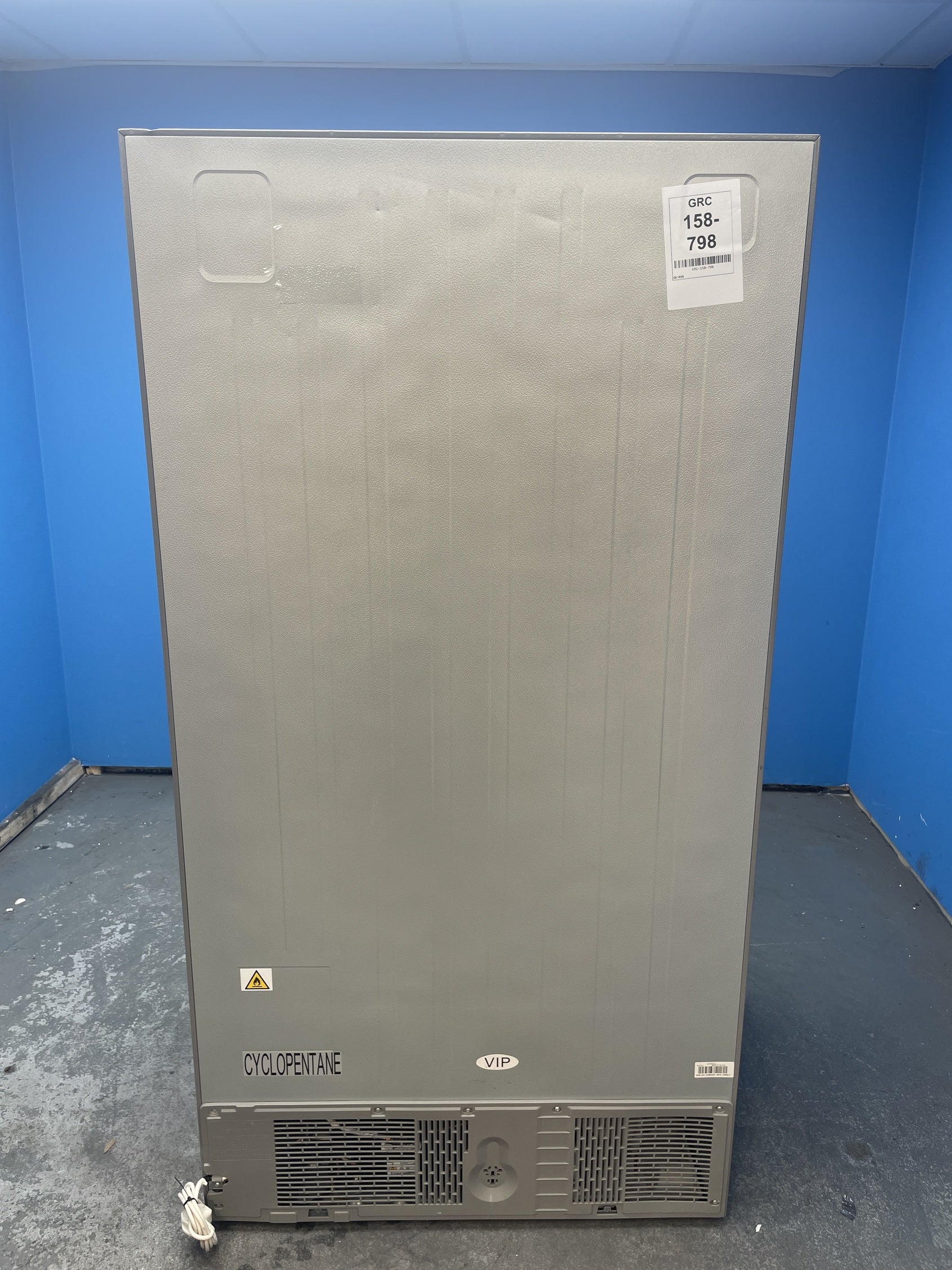 #GRC-158-798 - Midea MDRS791MIC46 592L No Frost American Fridge Freezer
