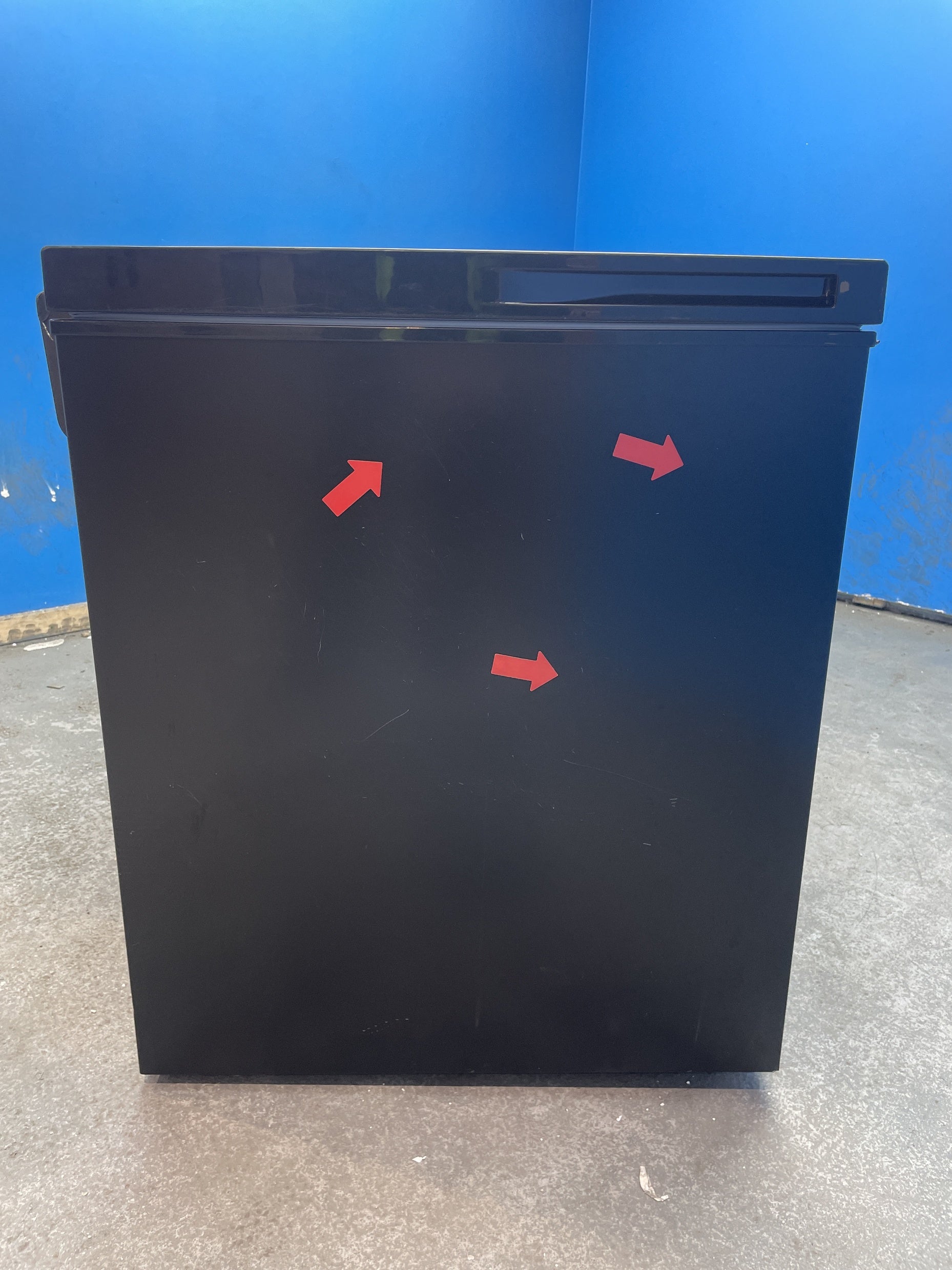 #GRC-157-953 - Russell Hobbs RH300CF201B 308Litre Chest Freezer