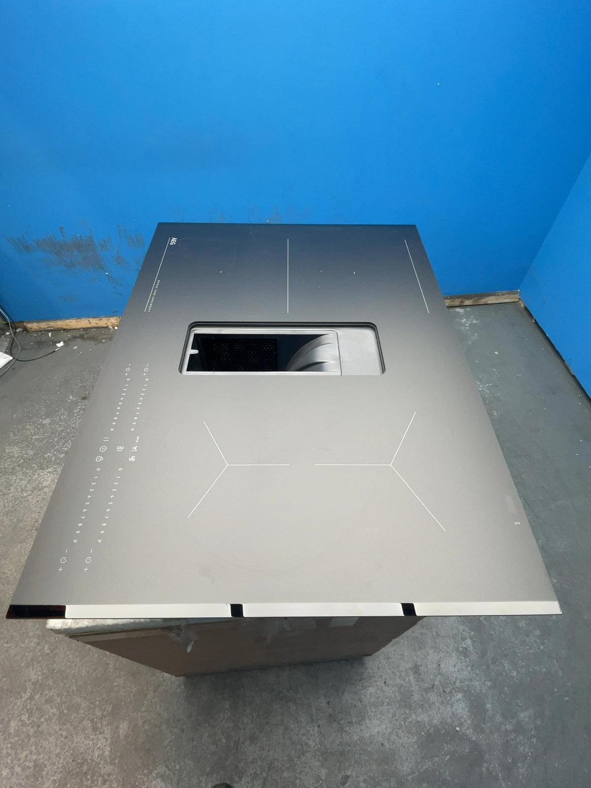 #GRC-150-121 - AEG 6000 Series 70cm Induction Hob – 4 Zones, SaphirMatt Finish