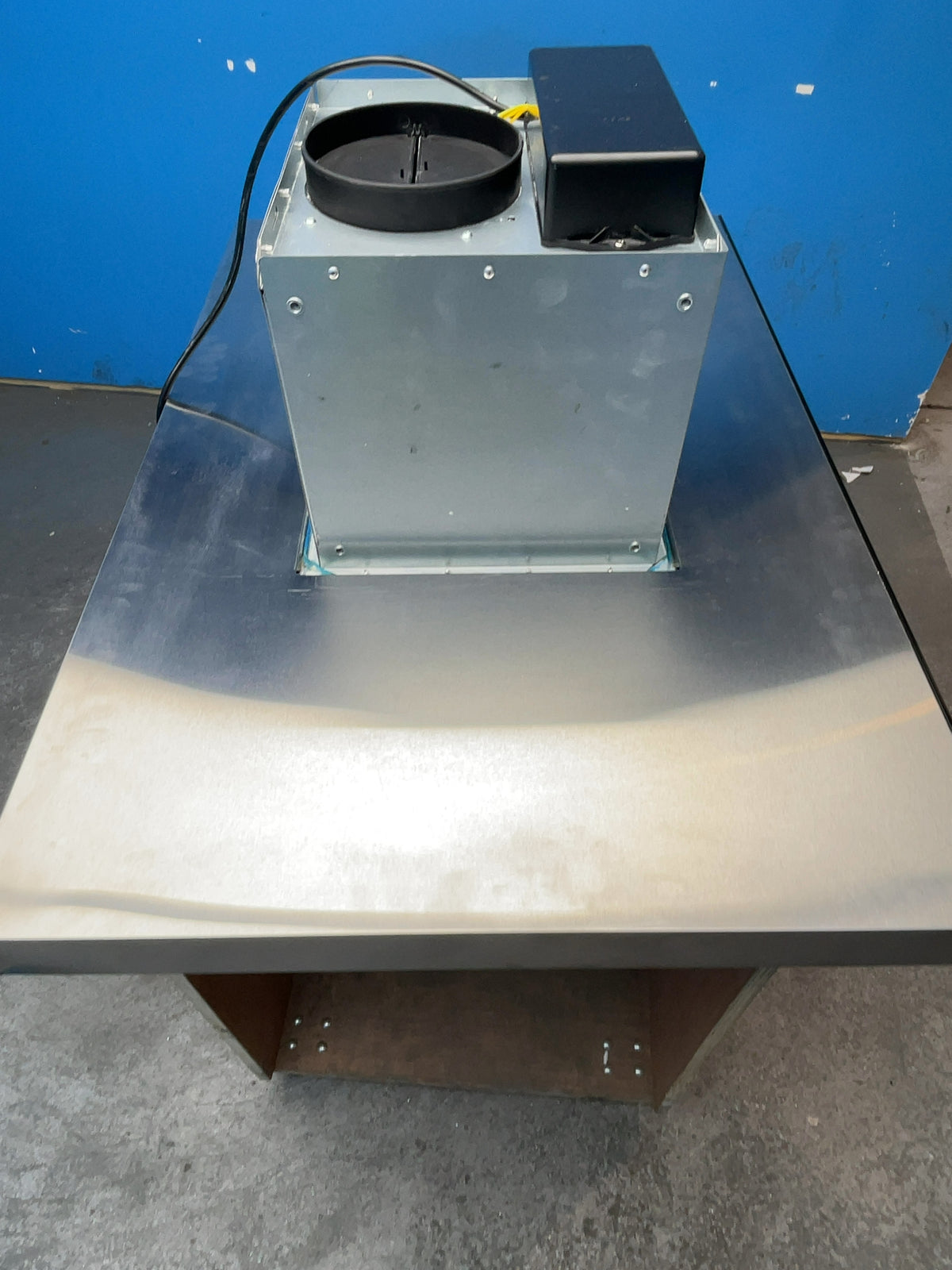 #GRC-152-285 - Hoover H500 90cm Island Cooker Hood – WiFi/Bluetooth, 703m³/h, Black Glass