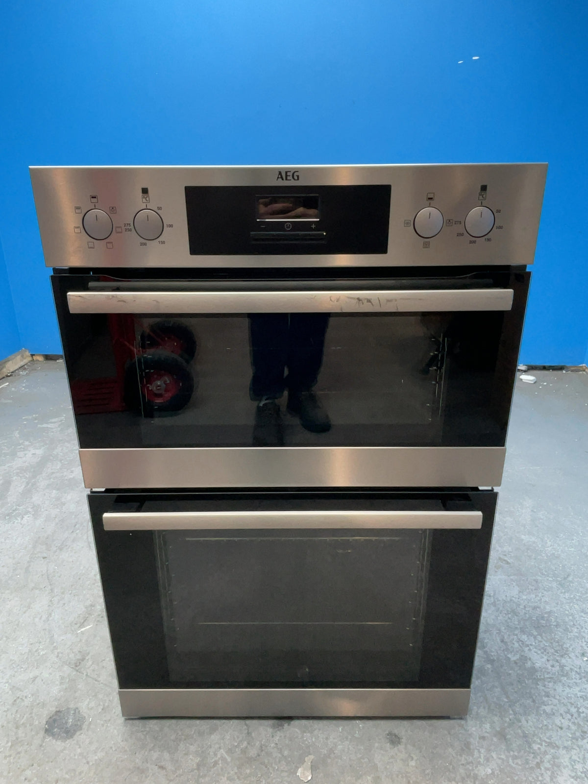 #GRC-154-132 - AEG 6000 SurroundCook 60cm Electric Double Oven – 108L Capacity, Self-Cleaning