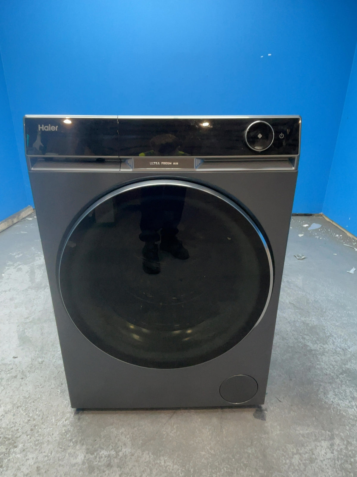 #GRC-156-898 - Haier 11kg 1400rpm Washing Machine – Direct Motion Motor, Graphite