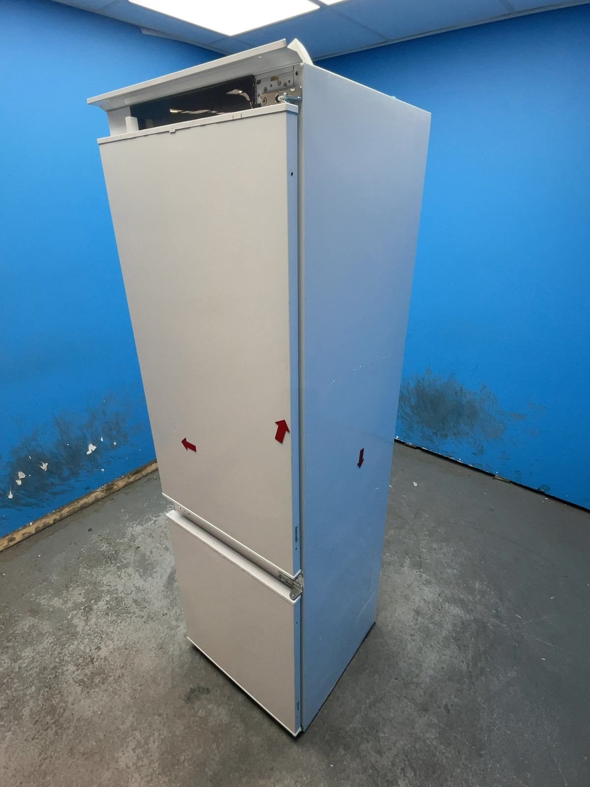 #GRC-158-481 - Hoover 54cm Integrated 70/30 Fridge Freezer – 251L, White