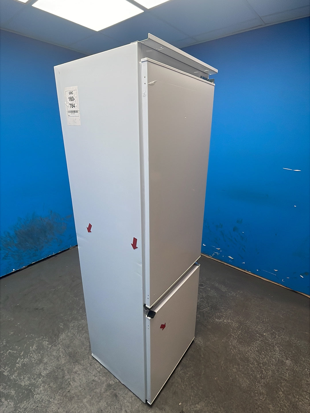 #GRC-160-784 - Candy Fresco 54cm Integrated 50/50 Fridge Freezer – 260L, White, Low Frost