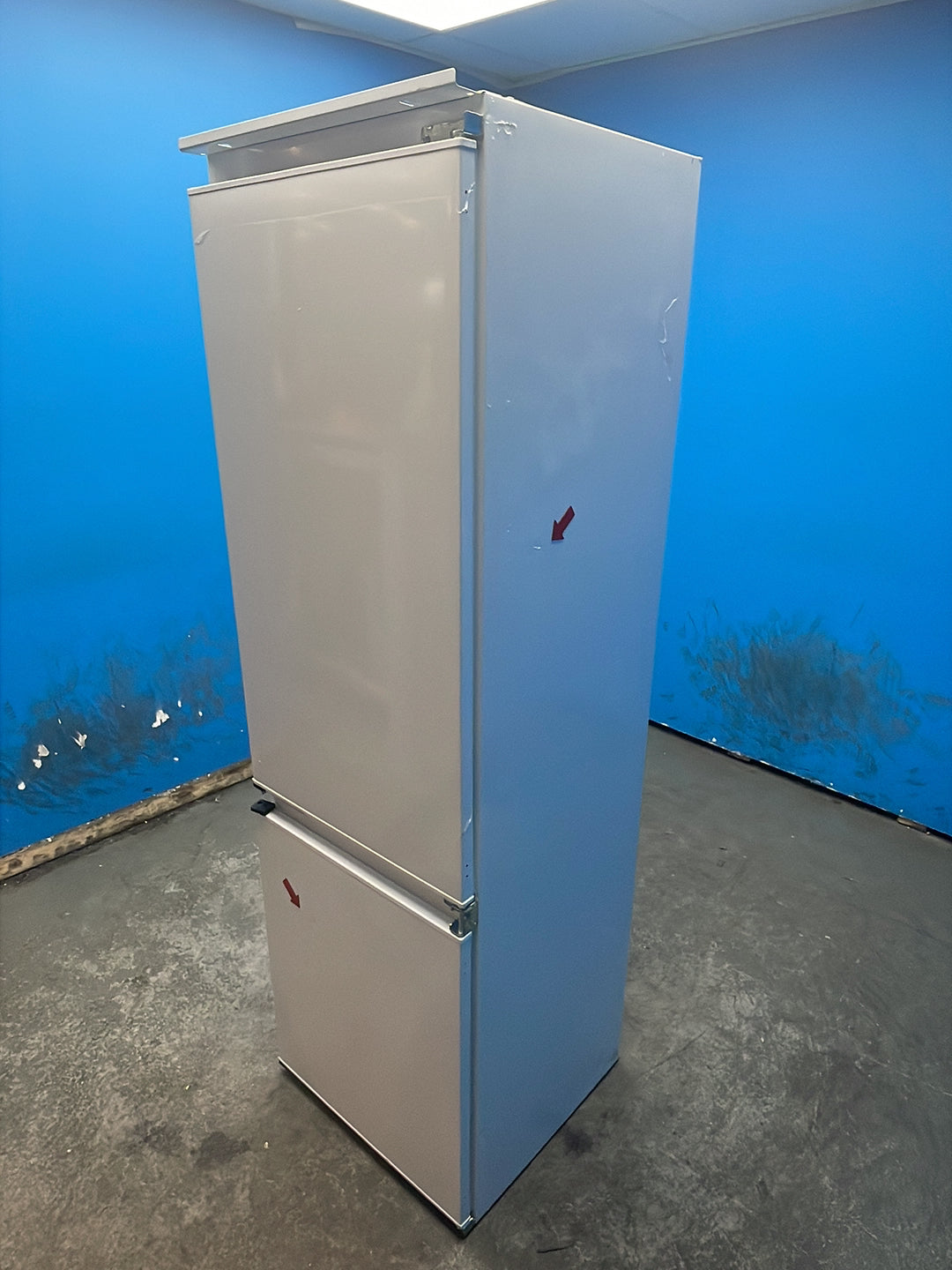 #GRC-160-784 - Candy Fresco 54cm Integrated 50/50 Fridge Freezer – 260L, White, Low Frost