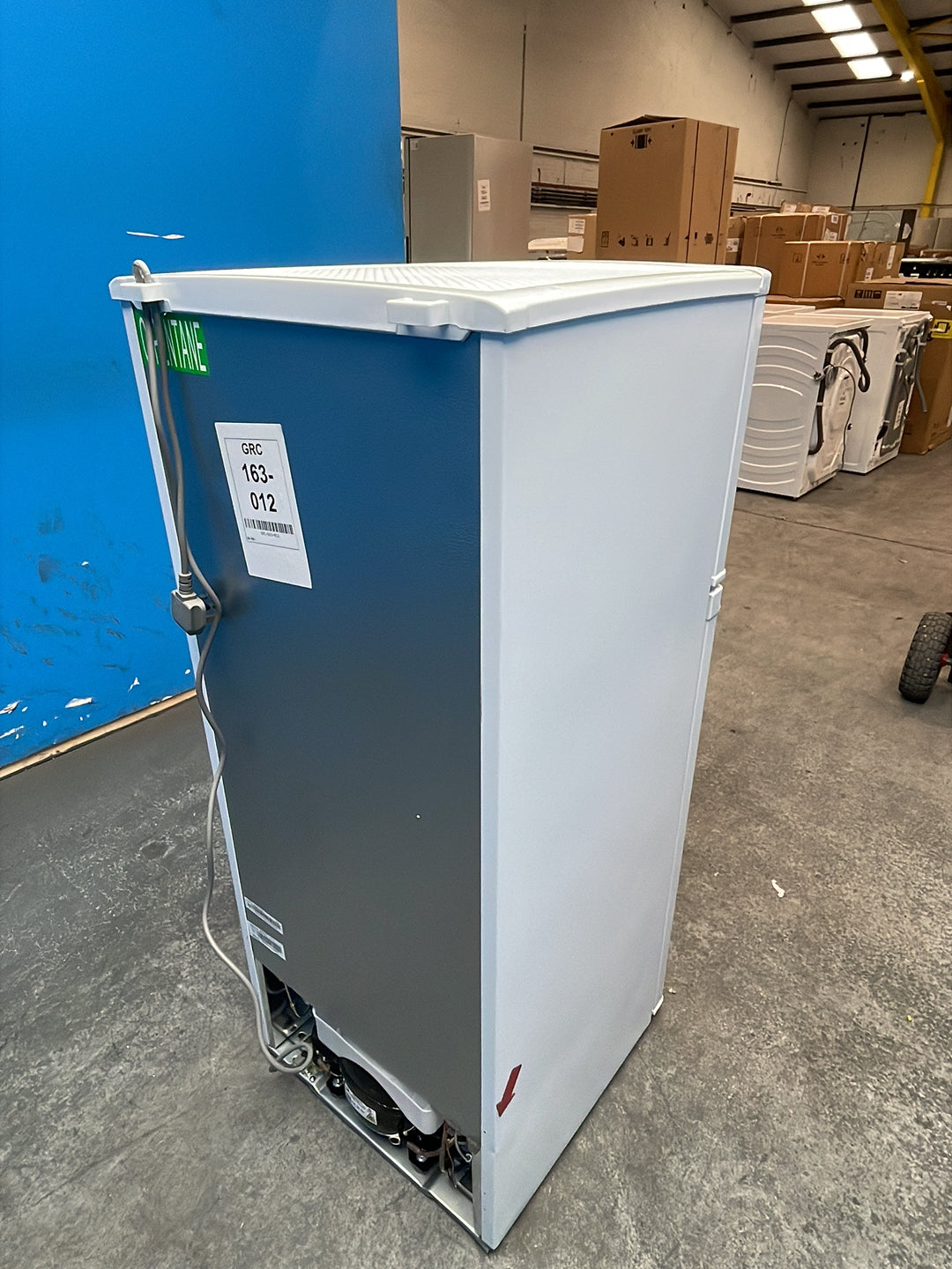 #GRC-163-012 - Candy 48cm Fridge Freezer – 117L, White, Manual Defrost