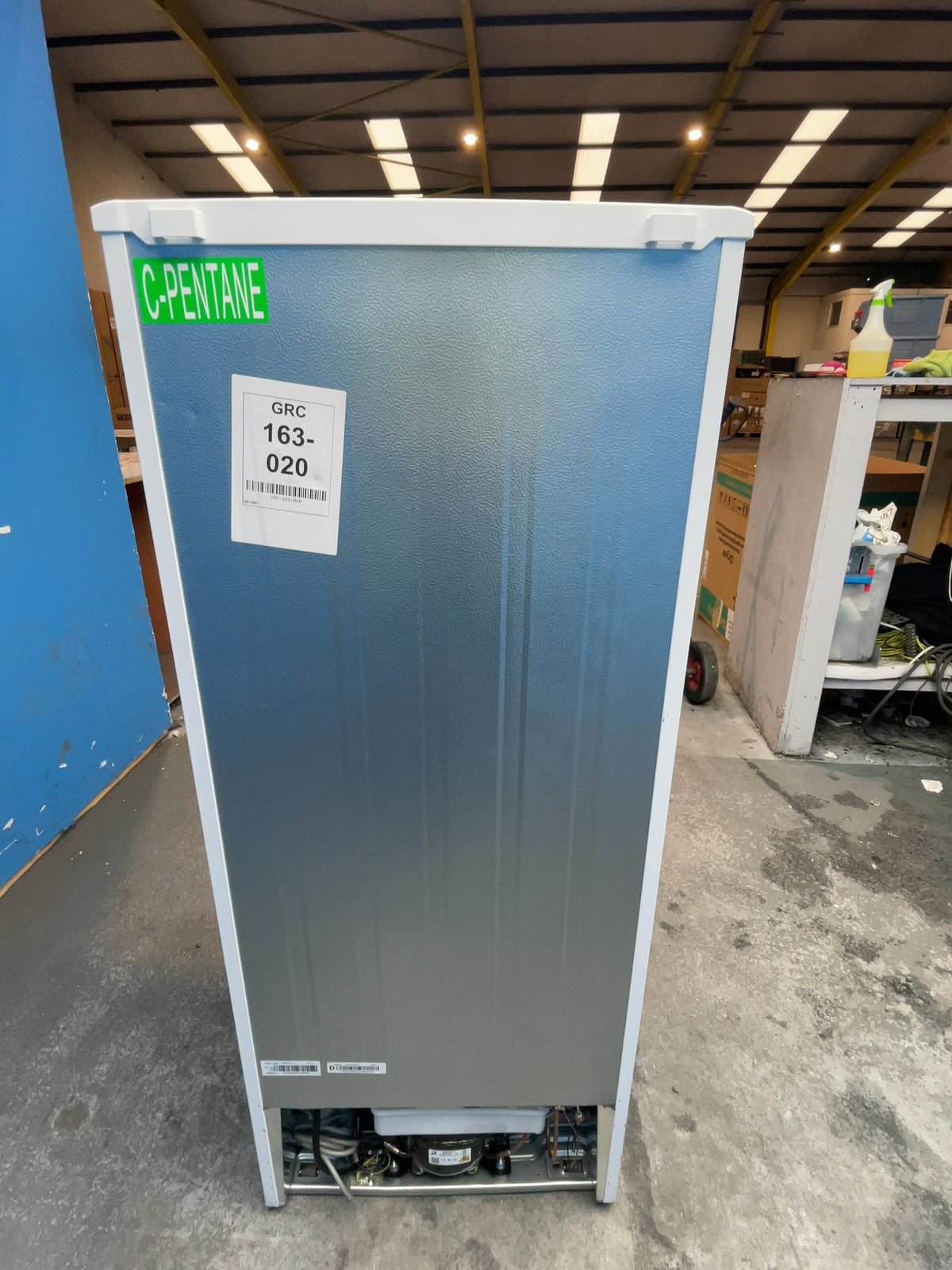 #GRC-163-020 - Candy 55cm Fridge Freezer – 185L, White, Static