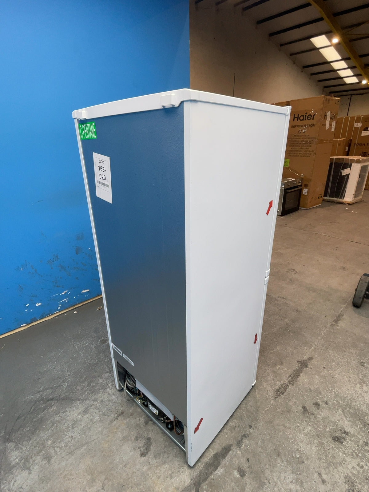#GRC-163-020 - Candy 55cm Fridge Freezer – 185L, White, Static