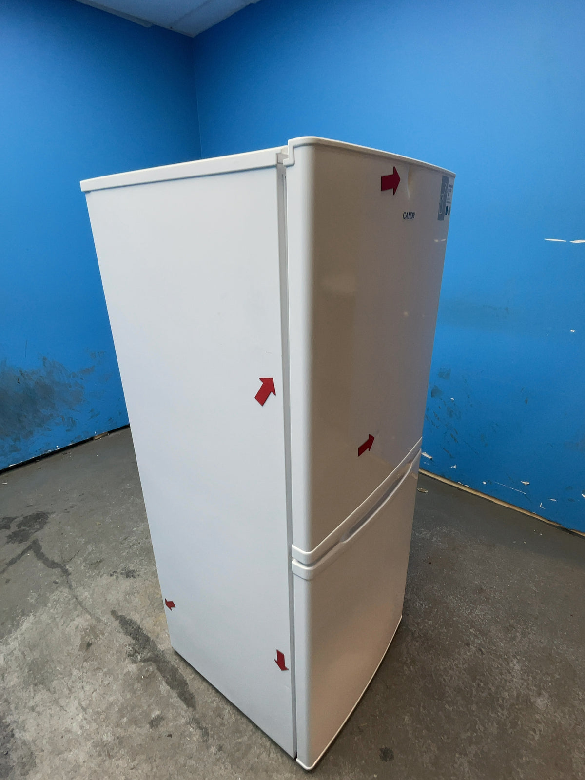 #GRC-163-020 - Candy 55cm Fridge Freezer – 185L, White, Static