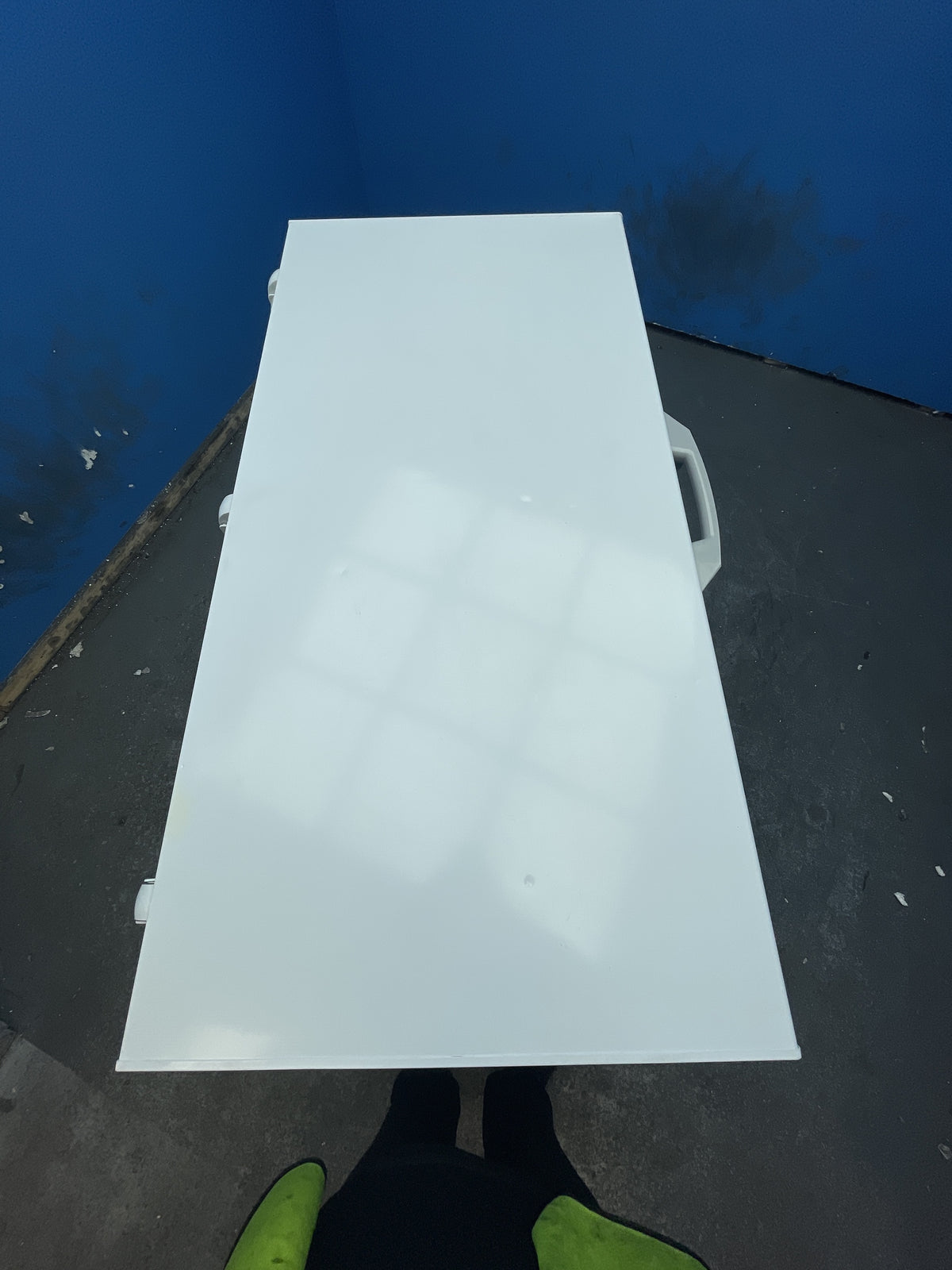 #GRC-163-150 - Hisense 372L Chest Freezer – Winter Guard, Hovering Door, White