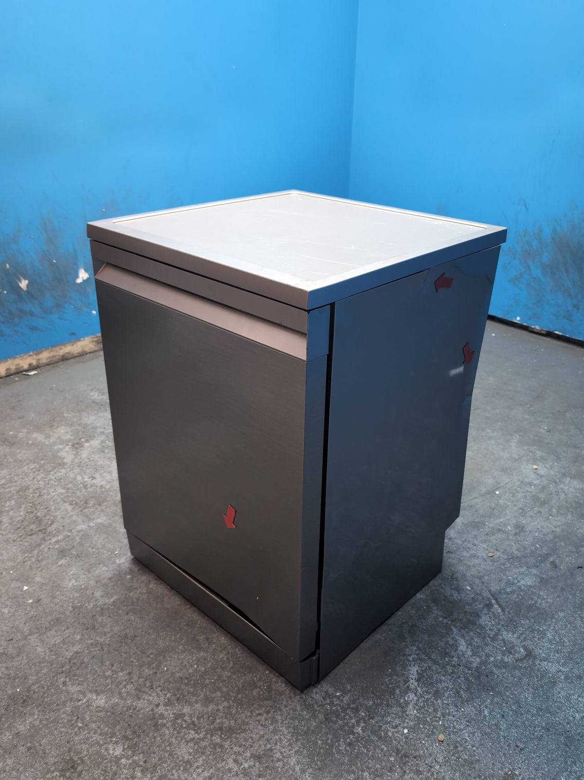 #GRC-163-601 - Samsung 13 Place Setting Freestanding Dishwasher – WaterJet Clean, WiFi Connected, Silver