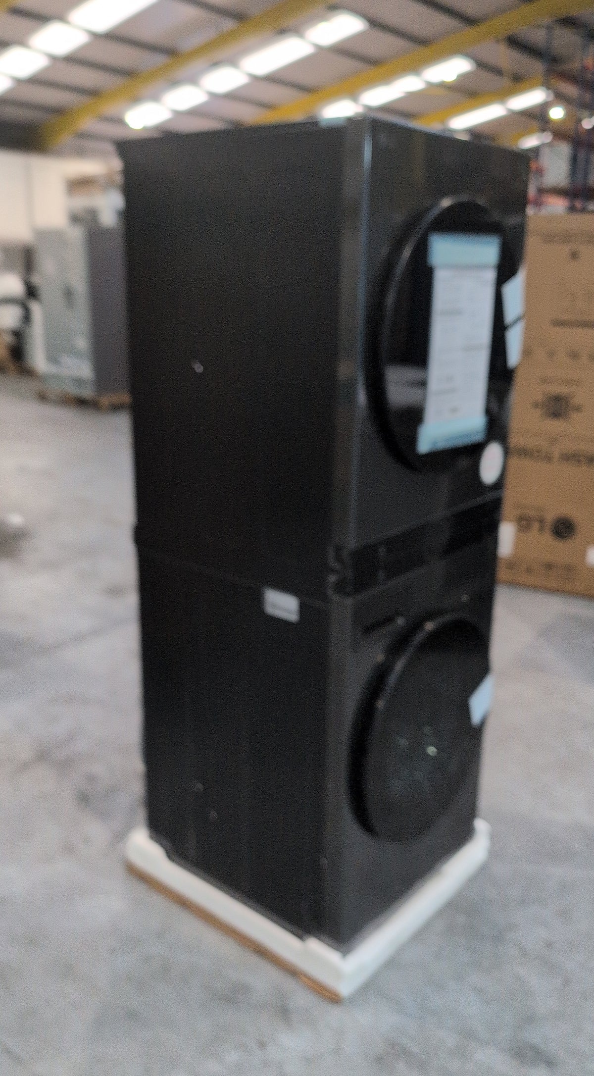 #GRC-163-646 - LG Washer Dryer – 12kg Wash, 10kg Dry, 1400rpm, Black