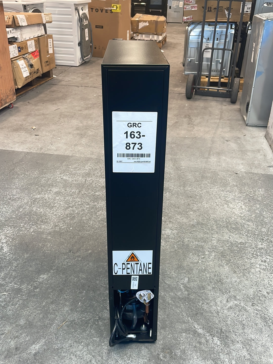 #GRC-163-873 - Hoover H-Wine 300 7 Bottle Slim Wine Cooler – hOn App, Vivino Integration