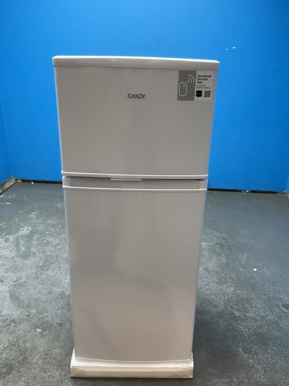 #GRC-163-958 - Candy 48cm Fridge Freezer – 117L, White, Manual Defrost