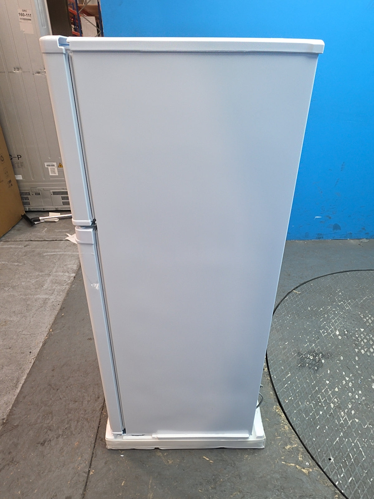 #GRC-163-959 - Candy 48cm Fridge Freezer – 117L, White, Manual Defrost