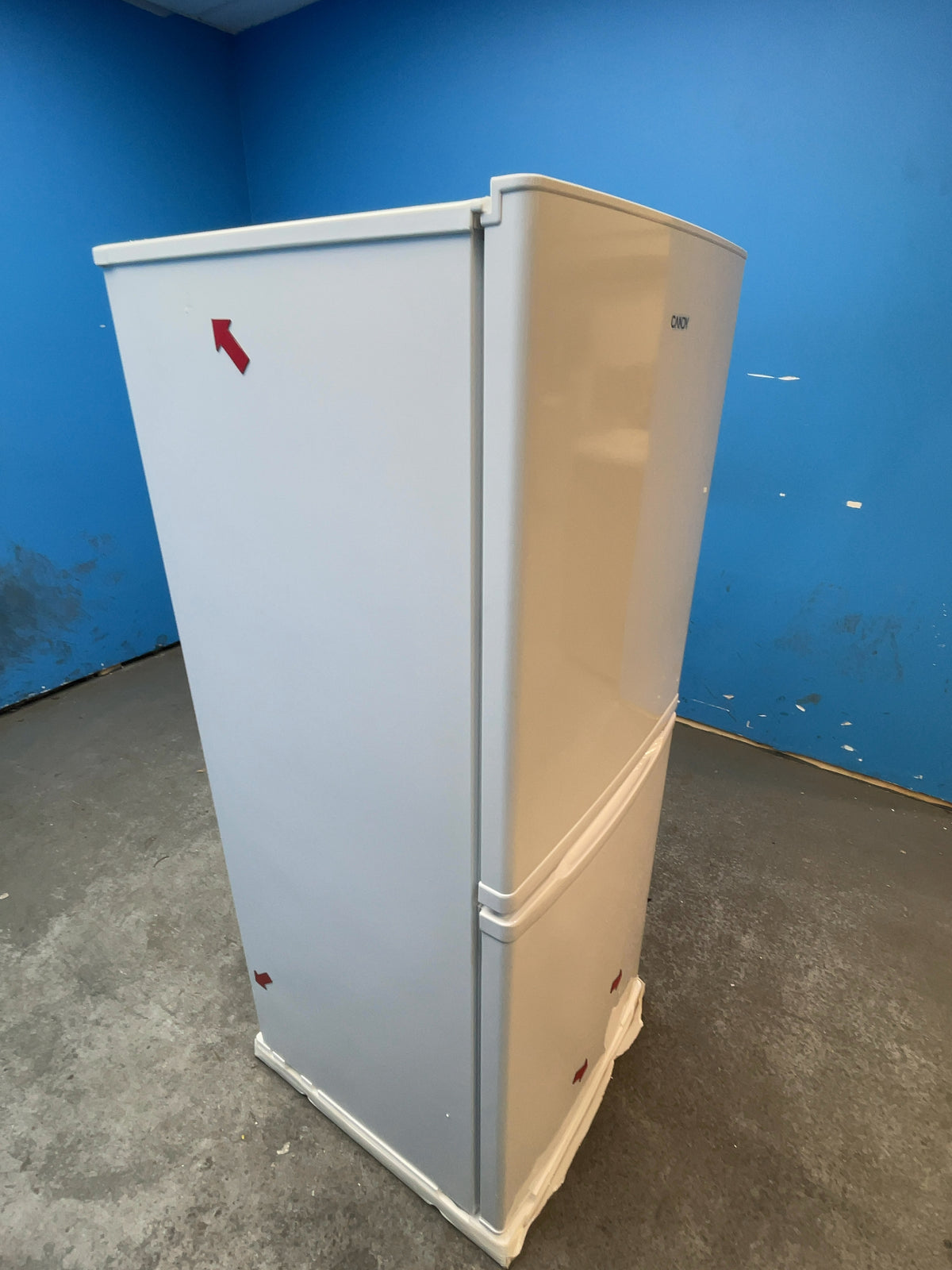#GRC-163-960 - Candy 55cm Fridge Freezer – 185L, White, Static