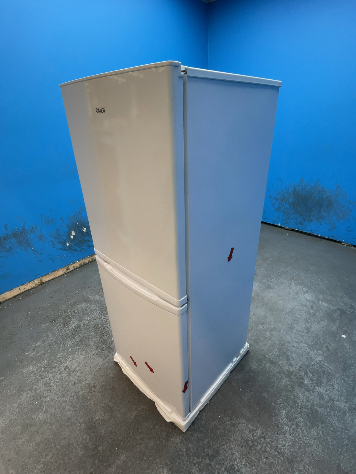 #GRC-163-960 - Candy 55cm Fridge Freezer – 185L, White, Static
