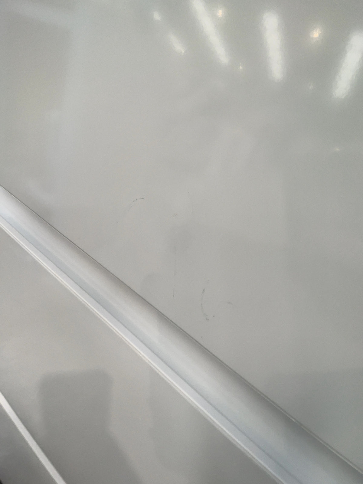 #GRC-163-974 - Haier 54.5cm 60/40 Fridge Freezer – 303L, White, Total No Frost, Smart WiFi