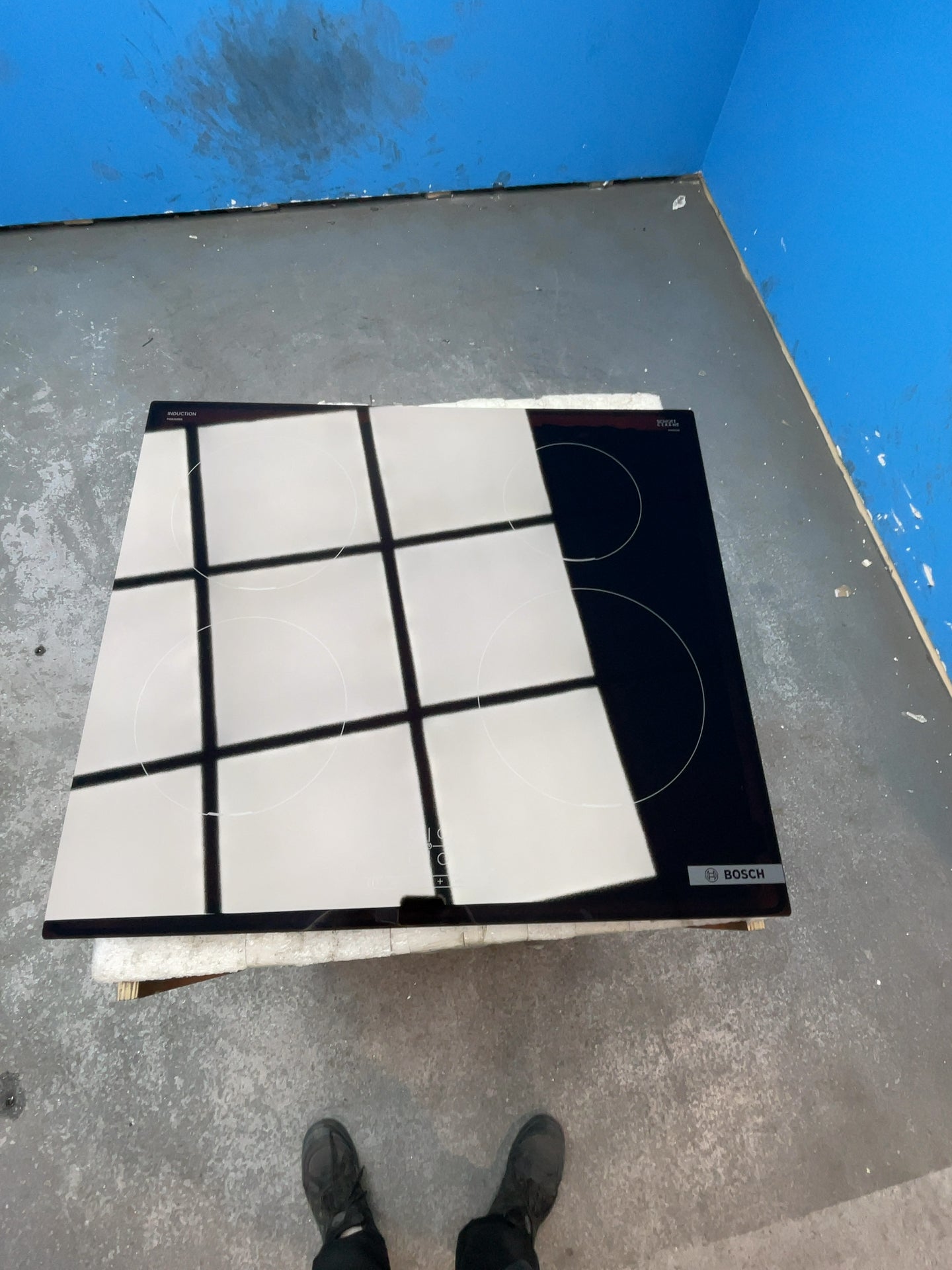 #GRC-164-000 - Bosch Series 4 60cm Induction Hob – TouchSelect, PowerBoost, QuickStart