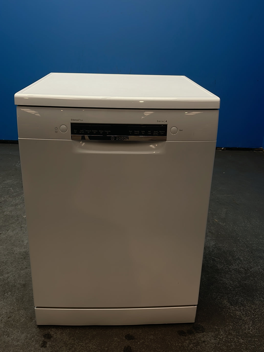 #GRC-164-018 - Bosch 60cm Dishwasher – 14 Place Settings, Home Connect, EcoSilence, B Rated