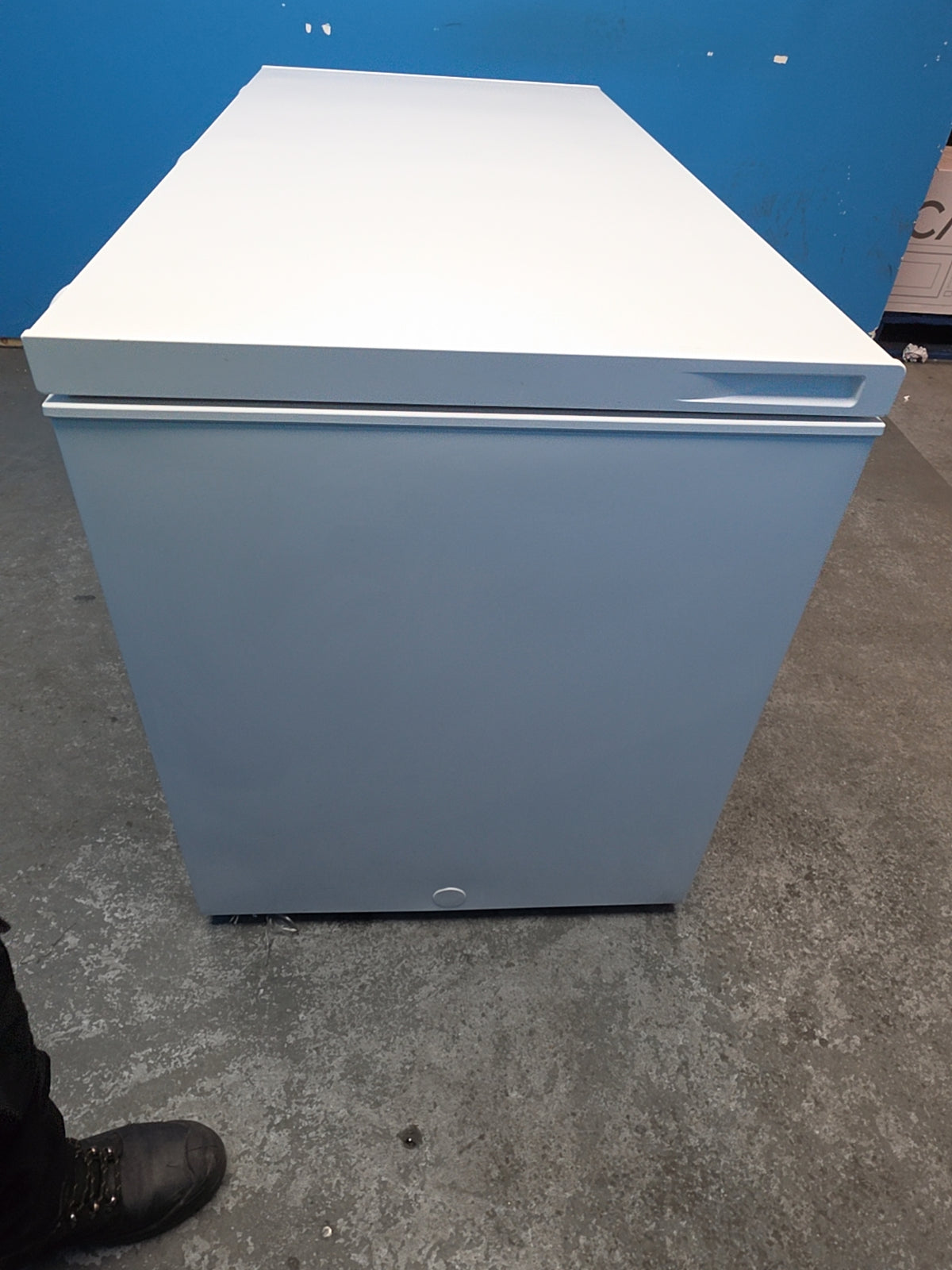 #GRC-164-034 - Hisense 372L Chest Freezer – Winter Guard, Hovering Door, White