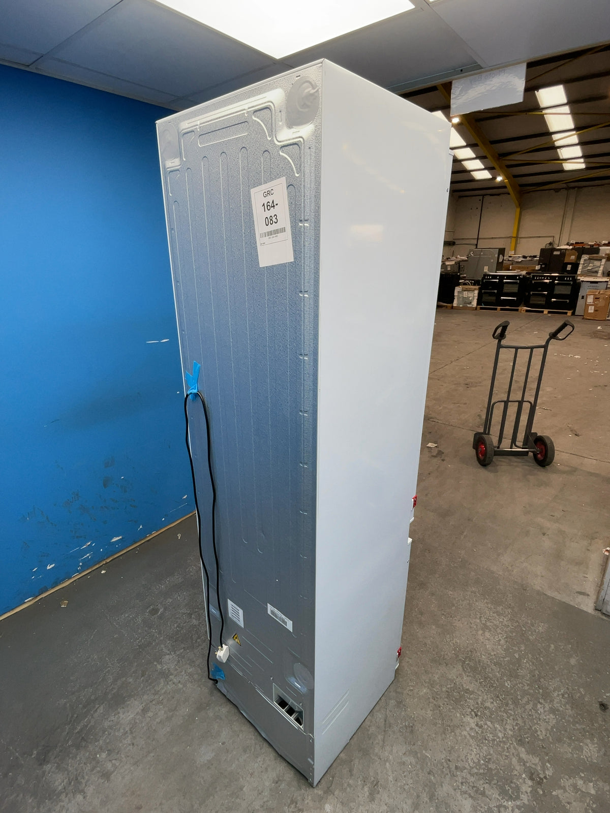 #GRC-164-083 - Haier 54cm Integrated Fridge Freezer – 284L, Total No Frost, Smart WiFi
