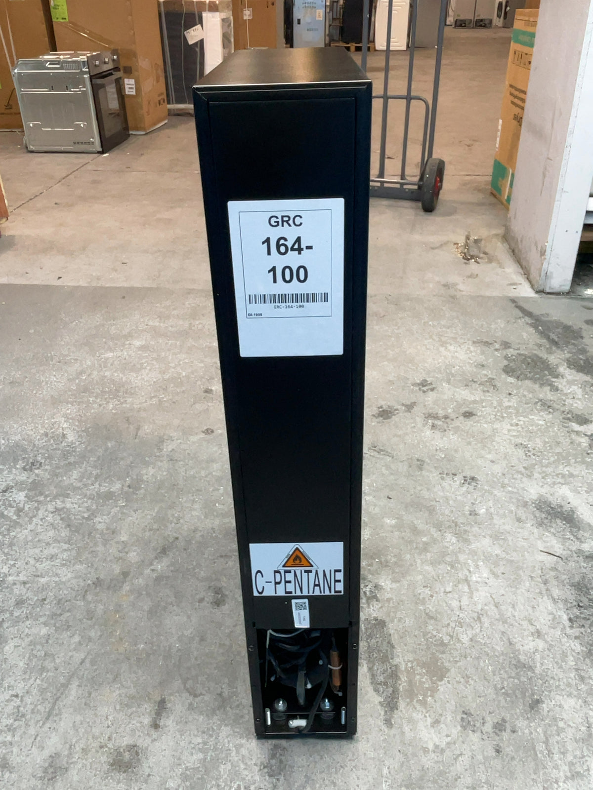 #GRC-164-100 - Hoover H-Wine 300 7 Bottle Slim Wine Cooler – hOn App, Vivino Integration